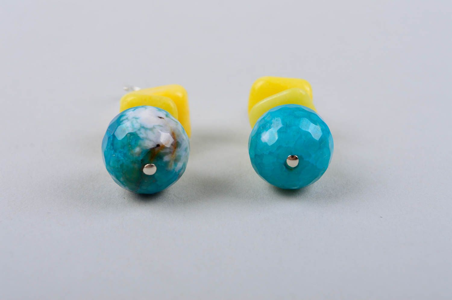 Boucles d'oreilles agate Bijou fait main jaune-bleu design Cadeau pour femme photo 4
