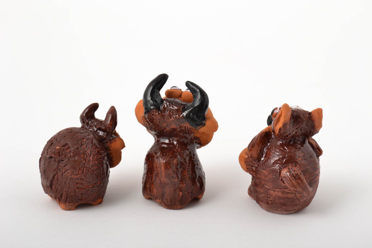Statuine fatte a mano in ceramica set di tre animali souvenir in terracotta foto 4