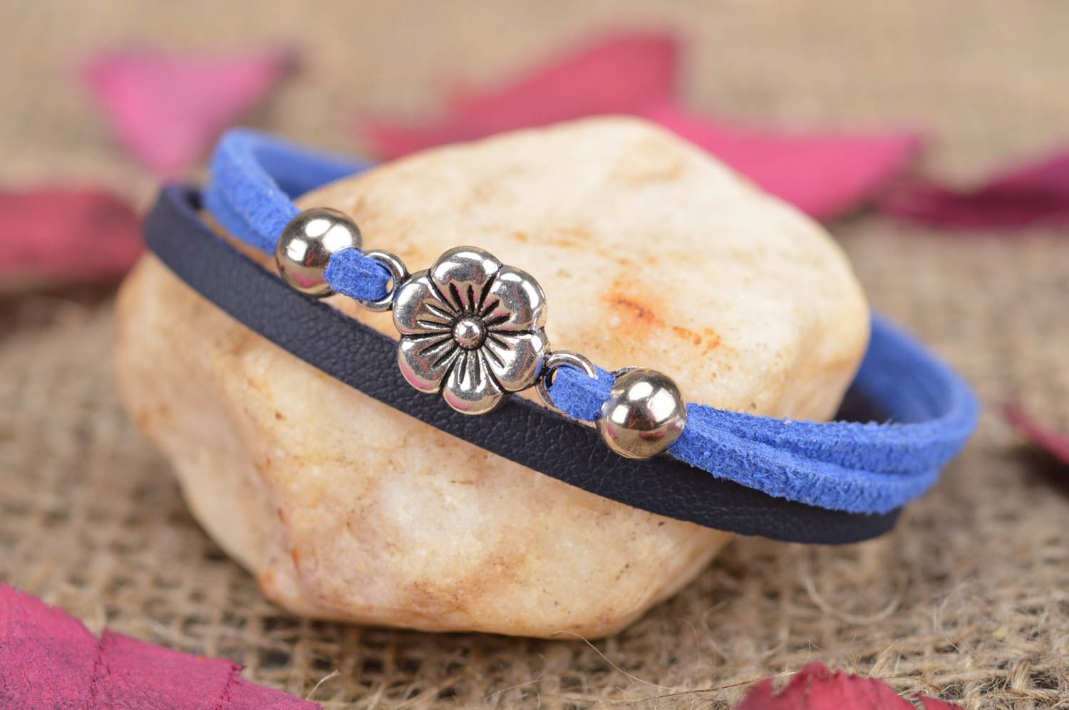 Handmade thin blue genuine leather cord wrist bracelet with metal flower element photo 1