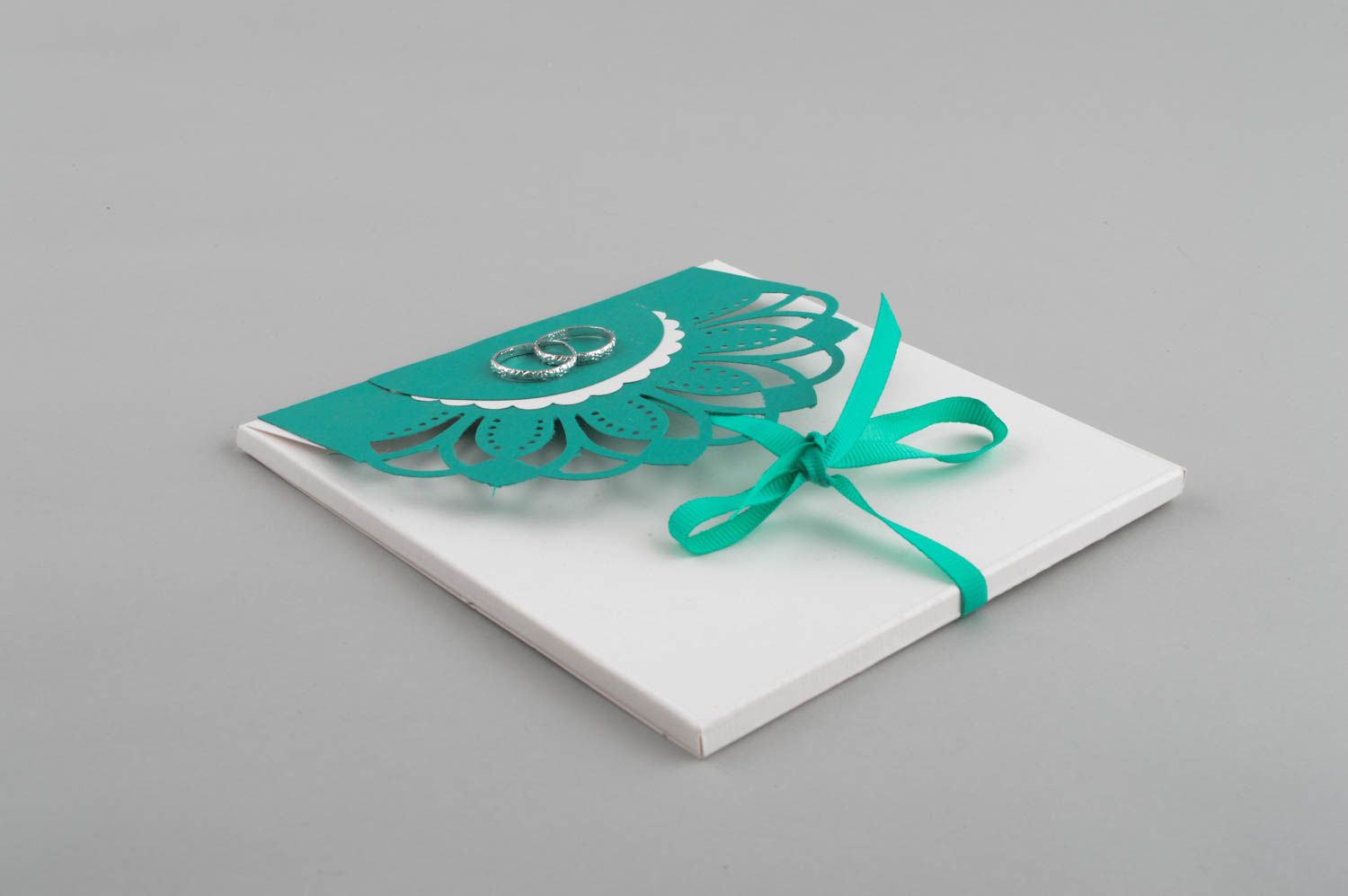 Конверт ручной работы конверт для диска конверт из бумаги бело-зеленый свадебный фото 3