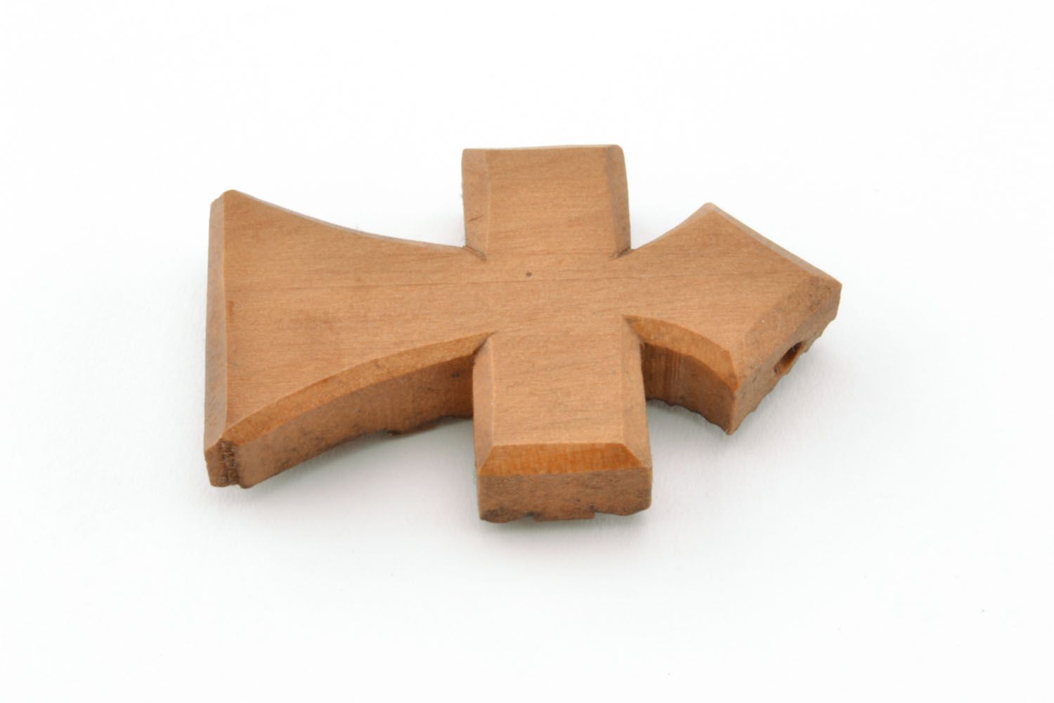 Деревянный нательный крестик  фото 4