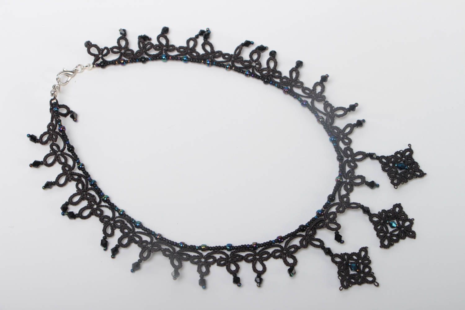 Handmade cotton necklace black festive accessory openwork textile jewelry photo 2