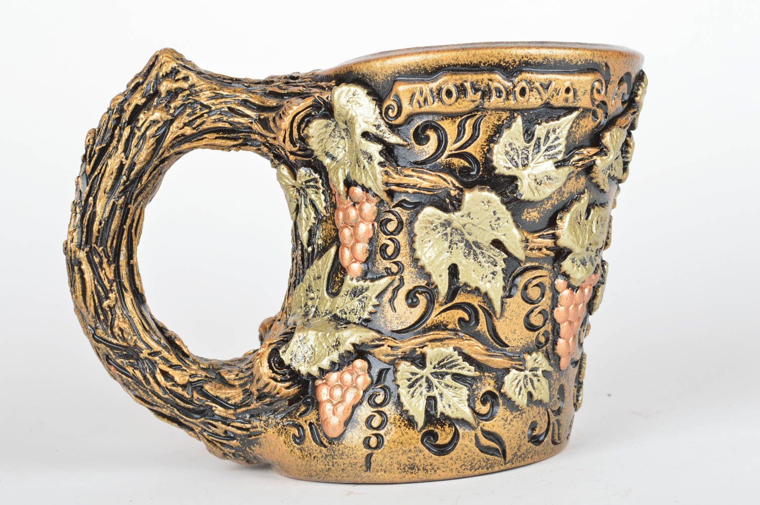 Decorative handmade holder for wine or champagne bottles in form of ceramic mug photo 2