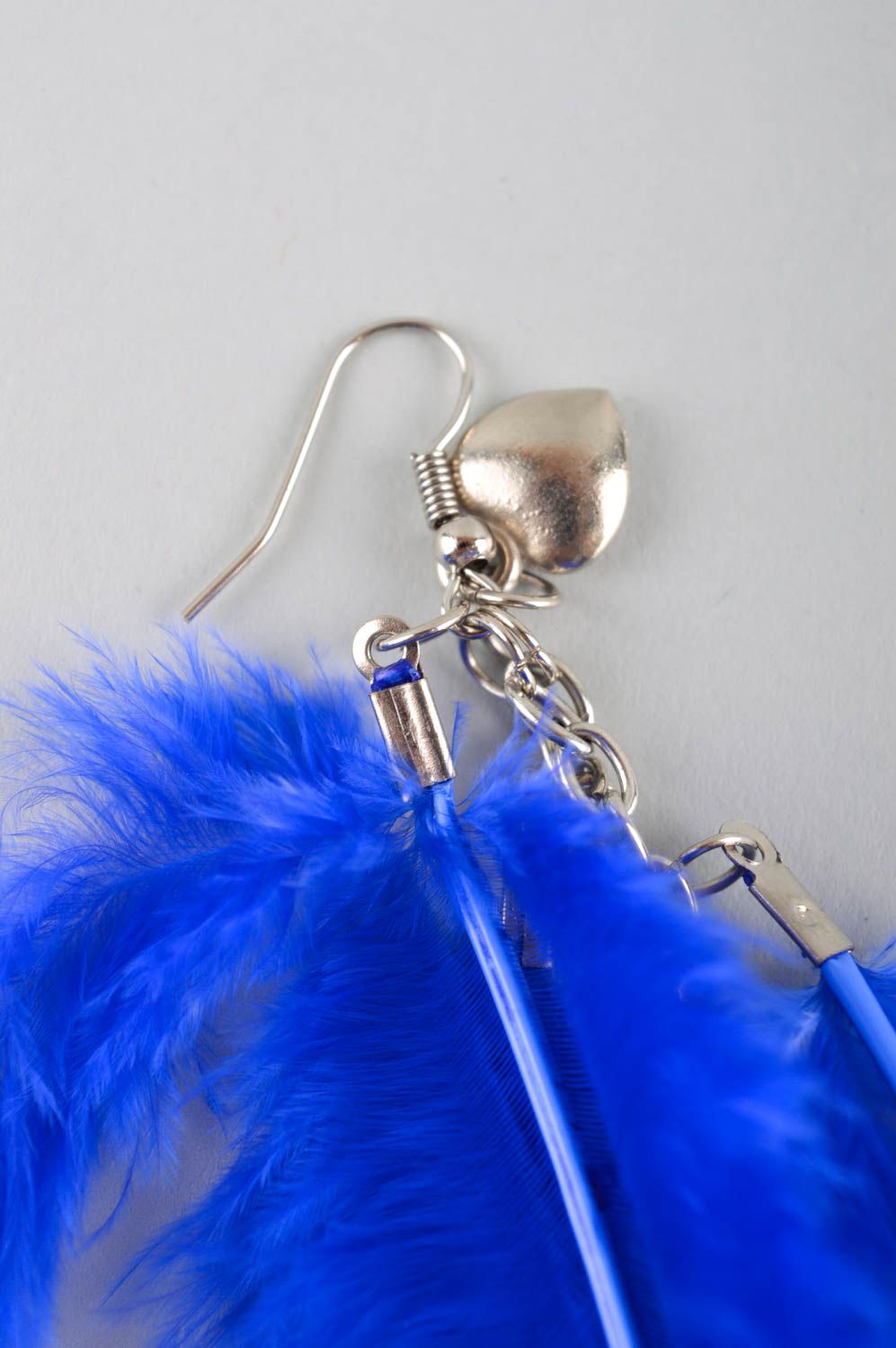 Boucle d'oreille plumes bleu rose Bijou fait main design original Cadeau femme photo 3