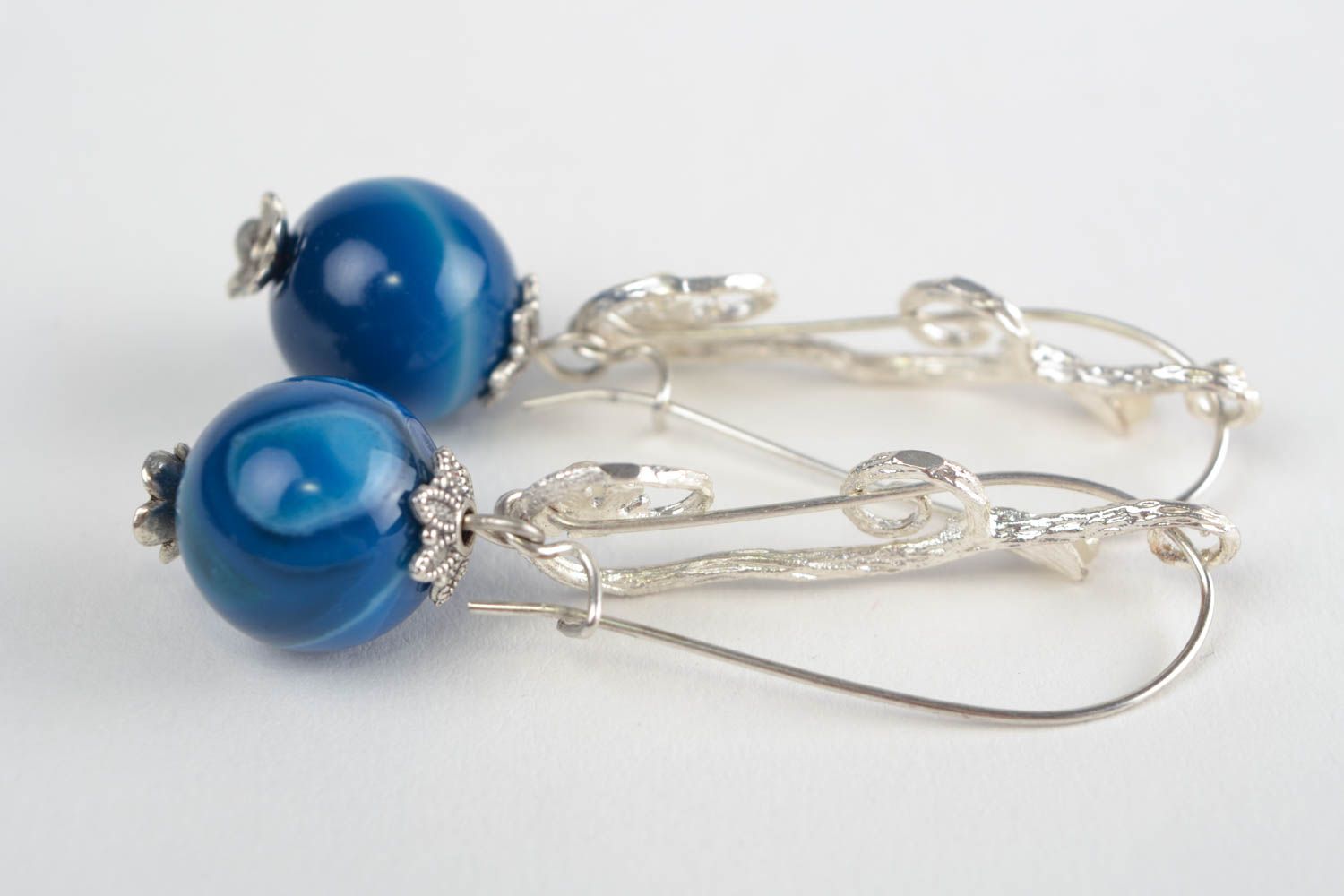 Handmade dangling earrings with silver colored fittings and blue agate beads photo 3