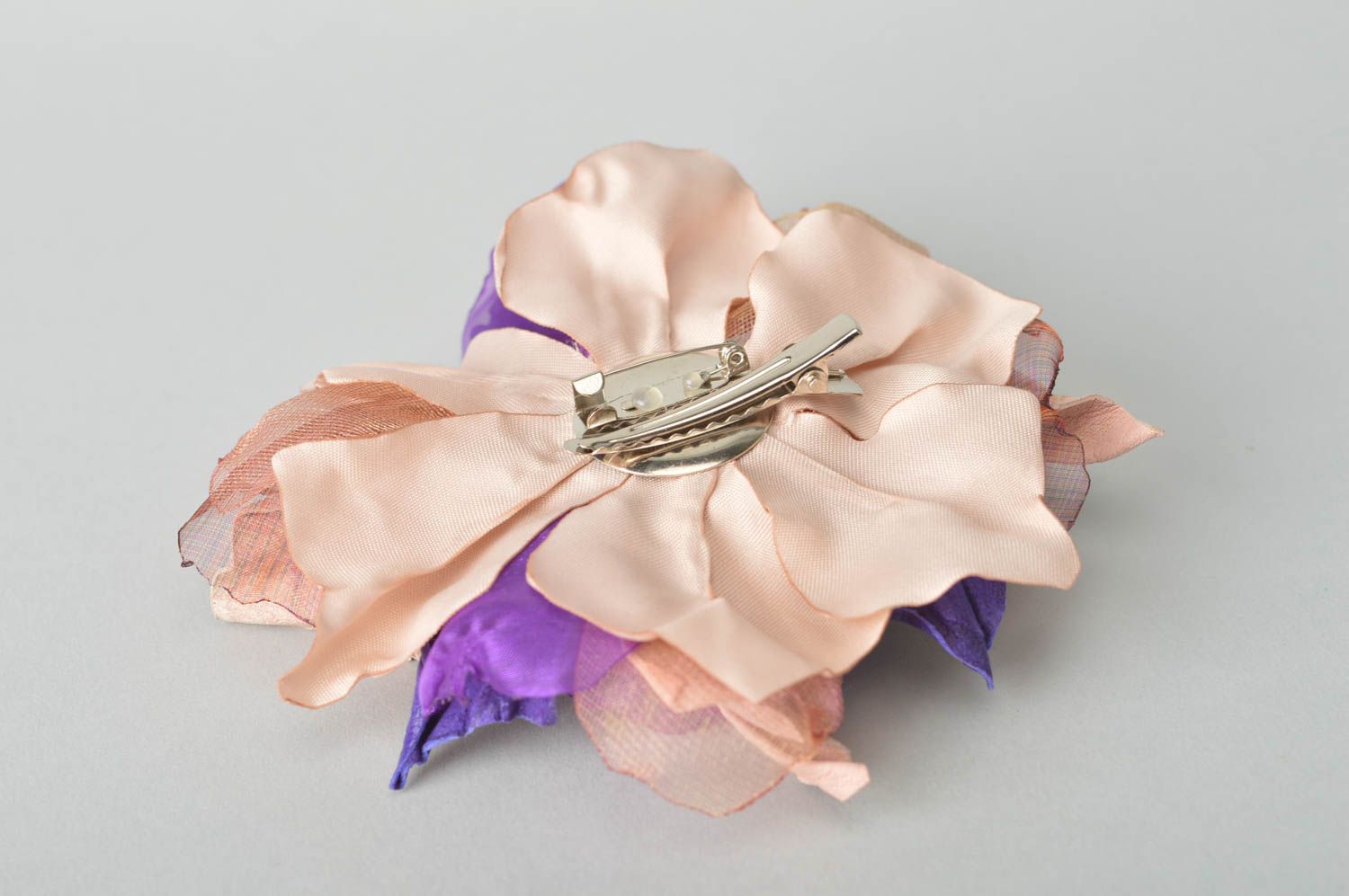 Broche Barrette fleur en cuir faite main grande Cadeau femme Violette de mer photo 5