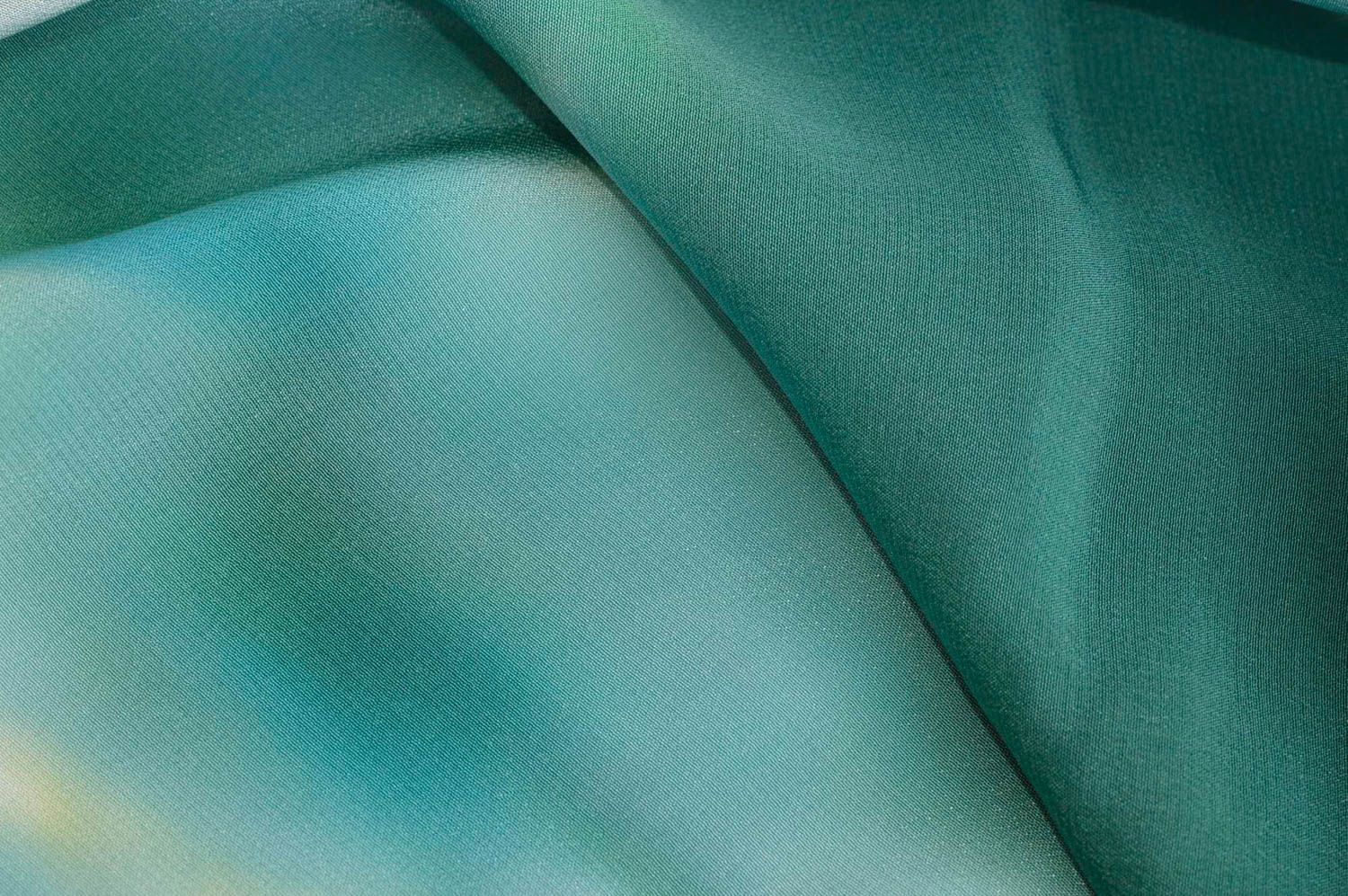 Зеленый платок ручной работы женский аксессуар симпатичный платок из шелка фото 5