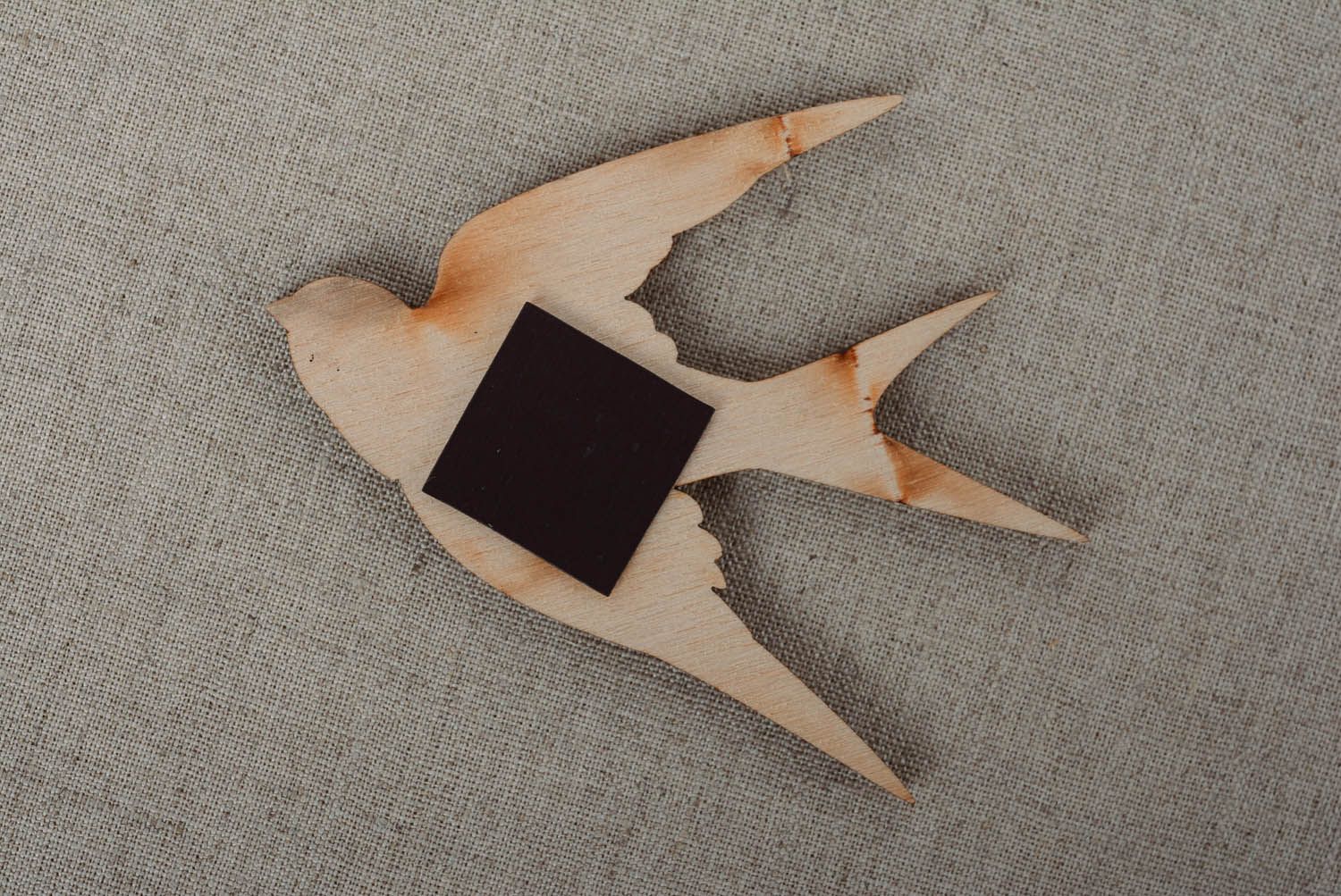 Roh Figur für Magnet aus Holz Schwalbe foto 2