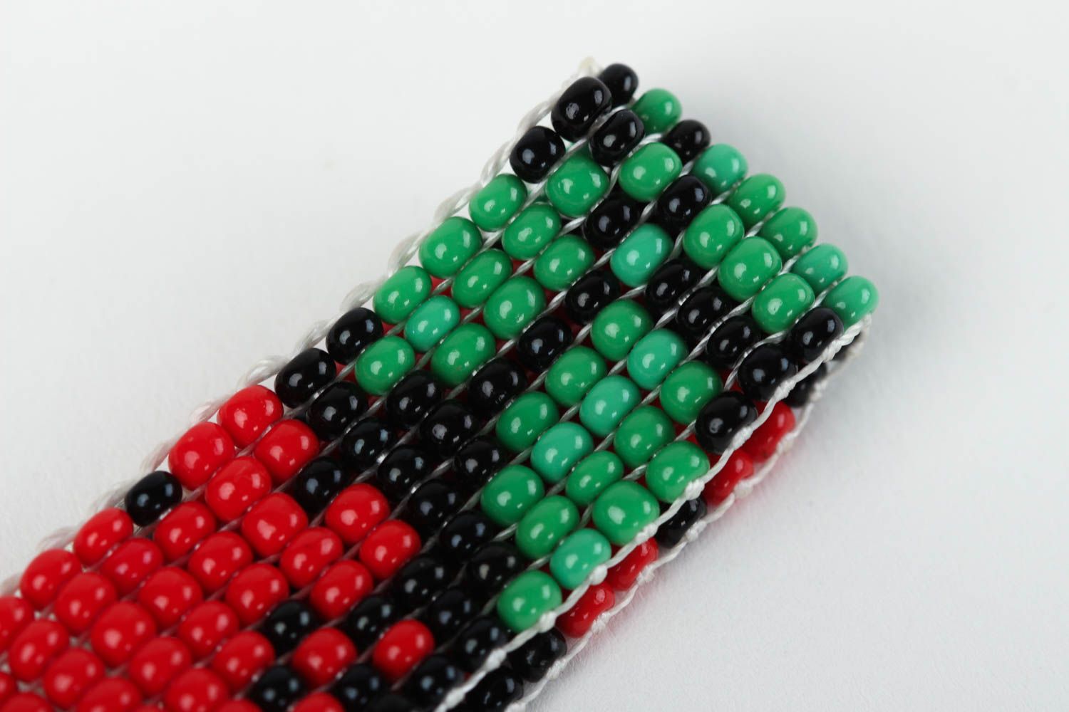 Adjustable green, black, red beads bracelet with floral ornament for her photo 2