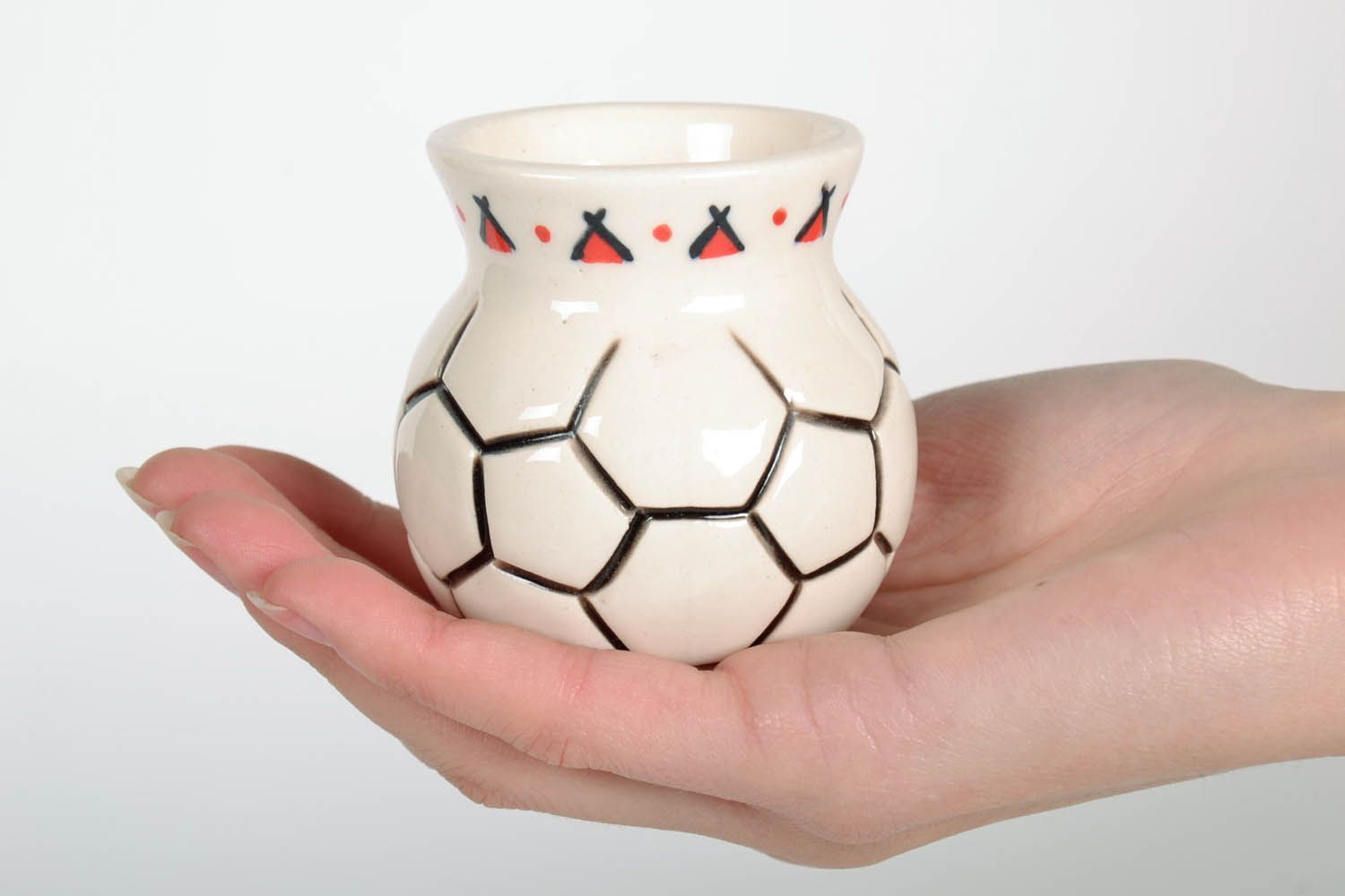 3-inch ceramic vase in the shape of soccer ball 0,26 lb photo 2