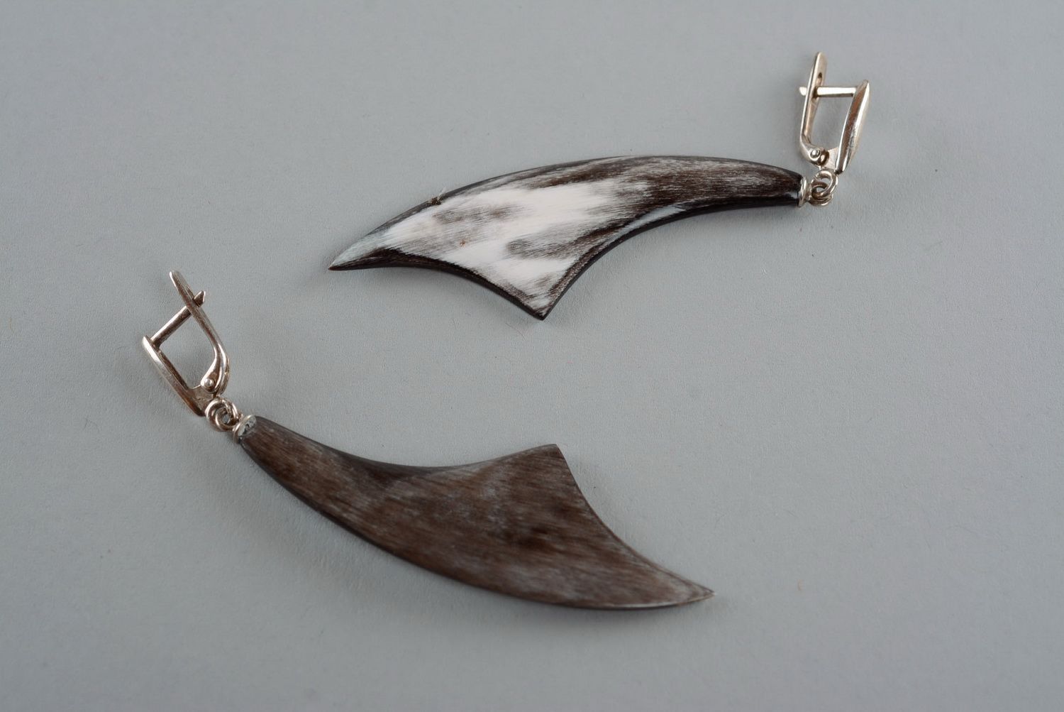 Earrings made of silver and cow horn photo 4