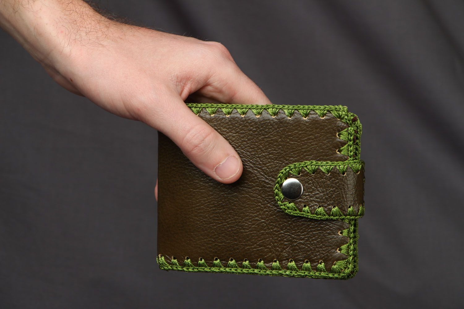 Grünes Portemonnaie aus Leder foto 4