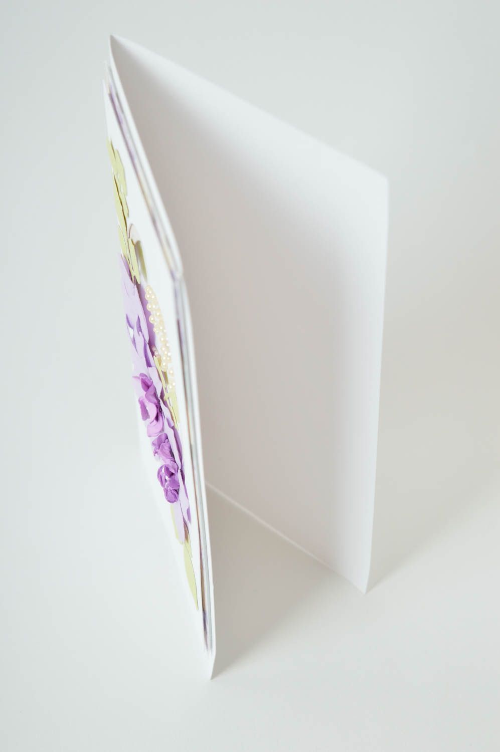 Carte de voeux faite main en papier blanc avec fleurs mauves Petit cadeau photo 3