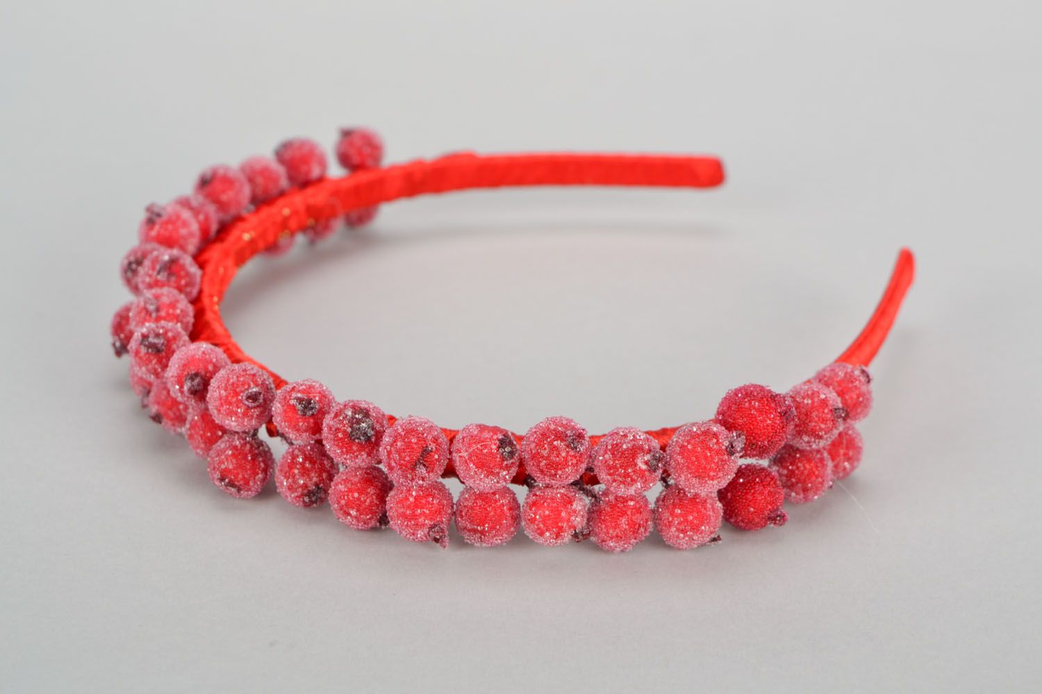 Homemade headband with red berries photo 3