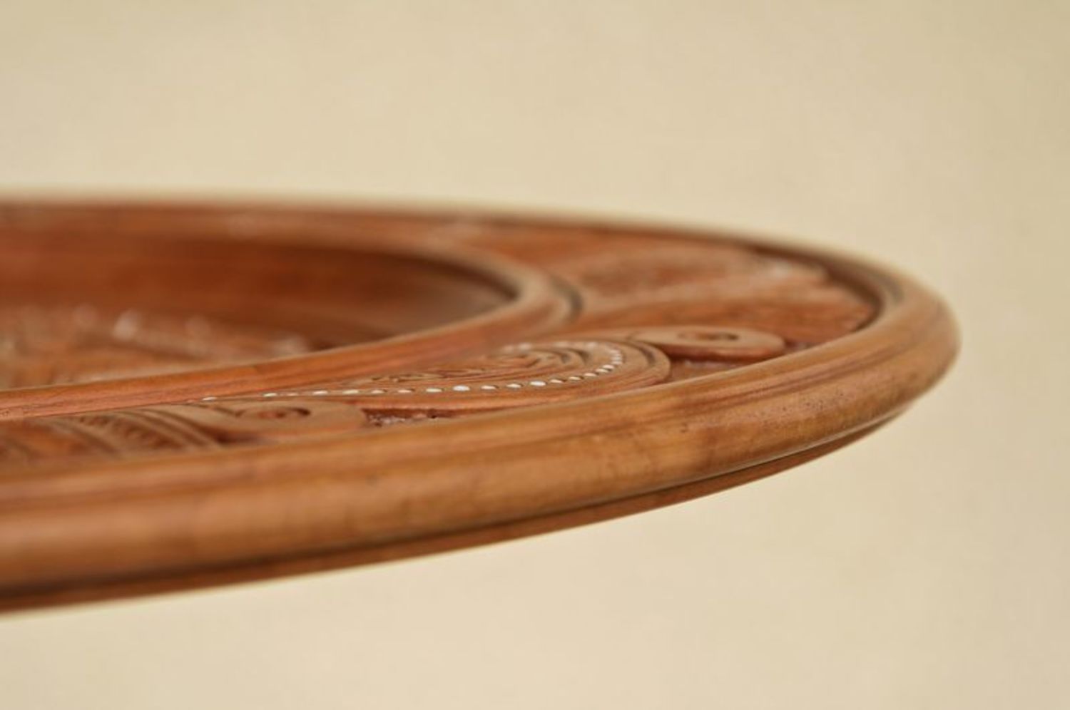Interior plate with art carving and bead inlay photo 3