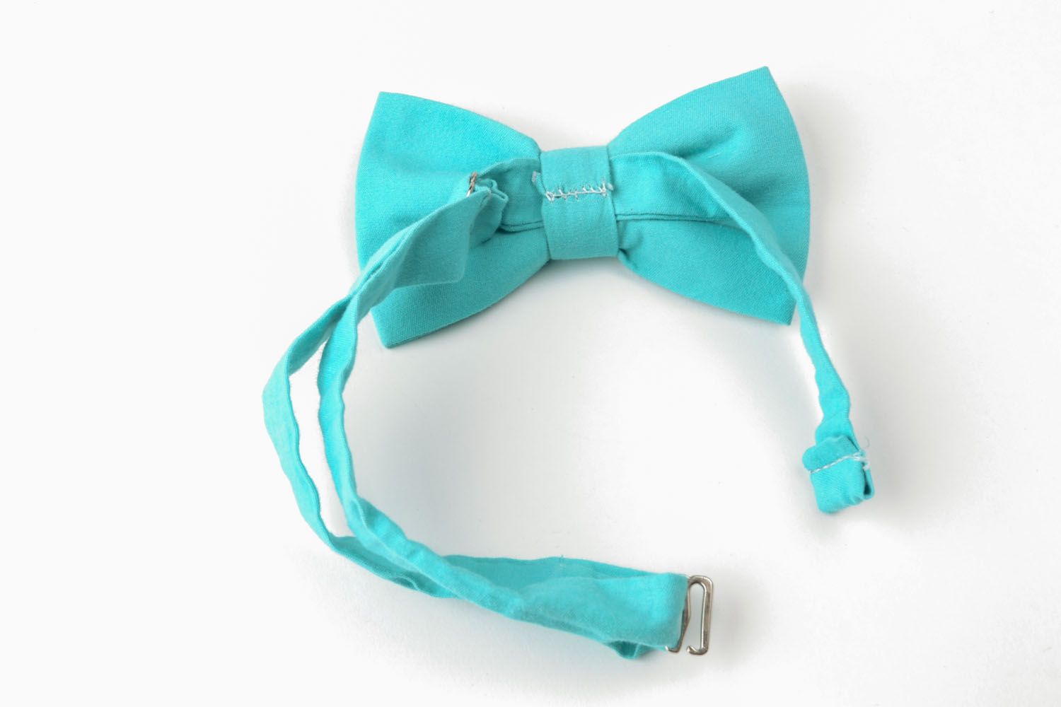 Turquoise bow tie photo 4