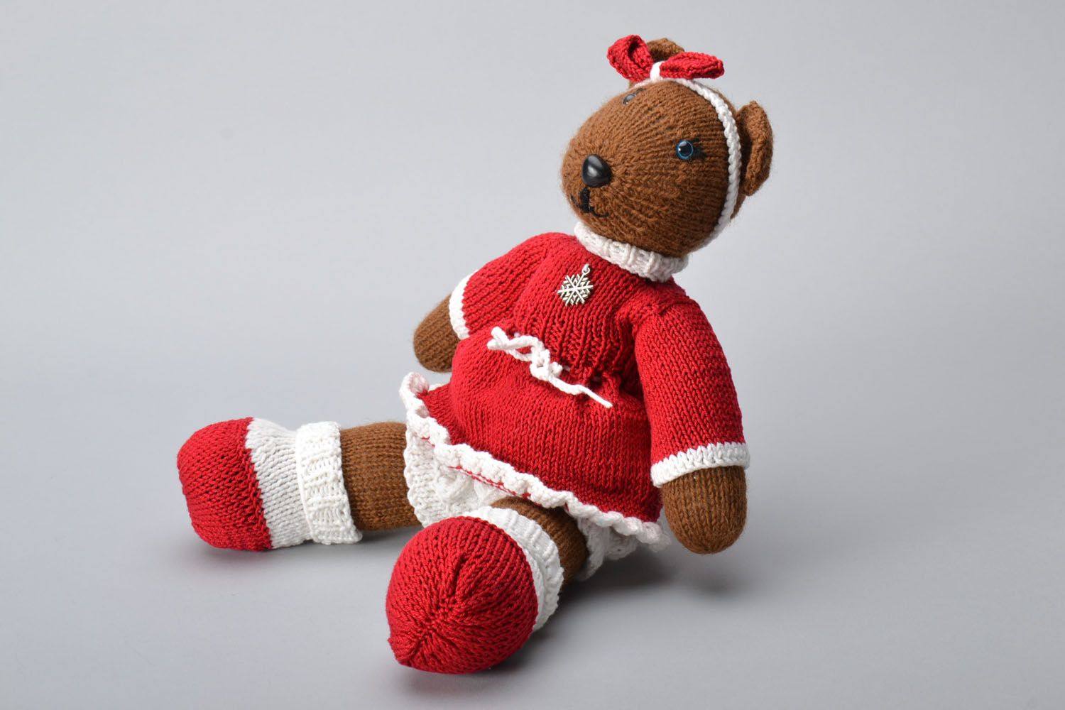 Knitted toy Bear photo 2