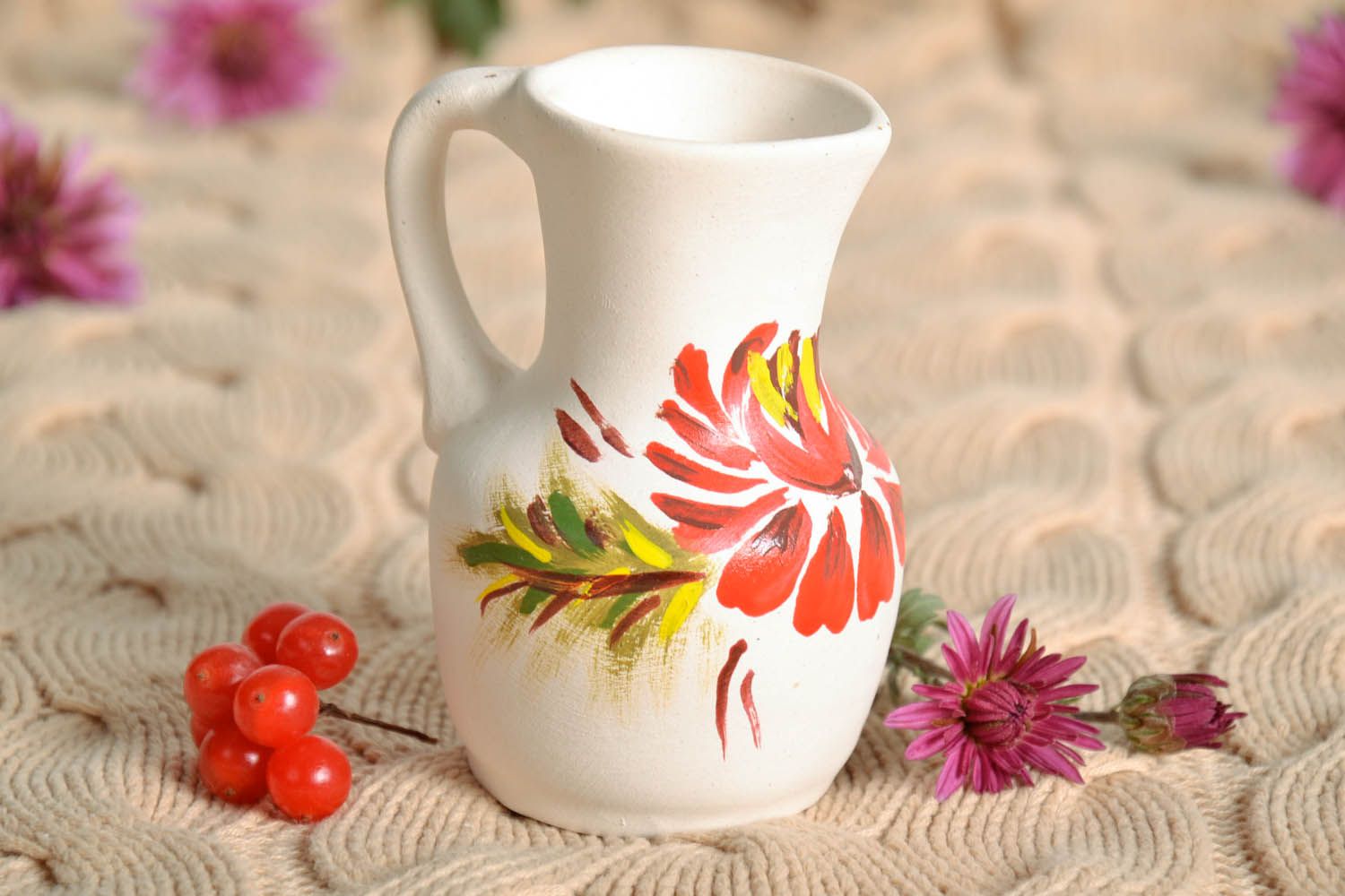 5 oz ceramic white pitcher with handle and floral design 0,26 lb photo 1
