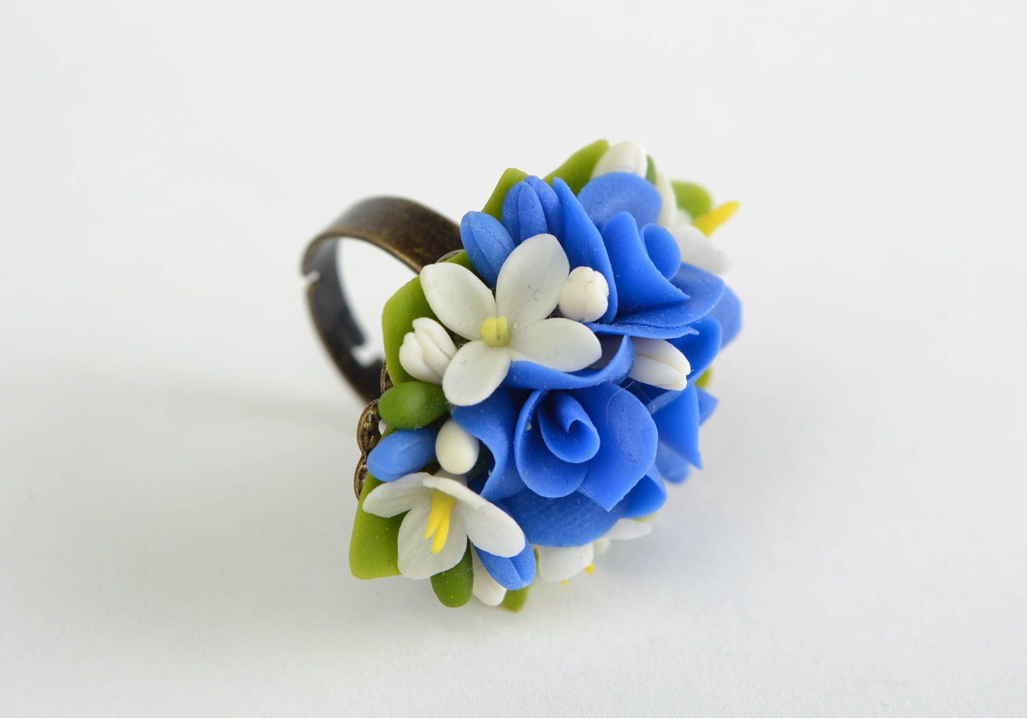 White and blue designer handmade cold porcelain flower ring of adjustable size photo 4