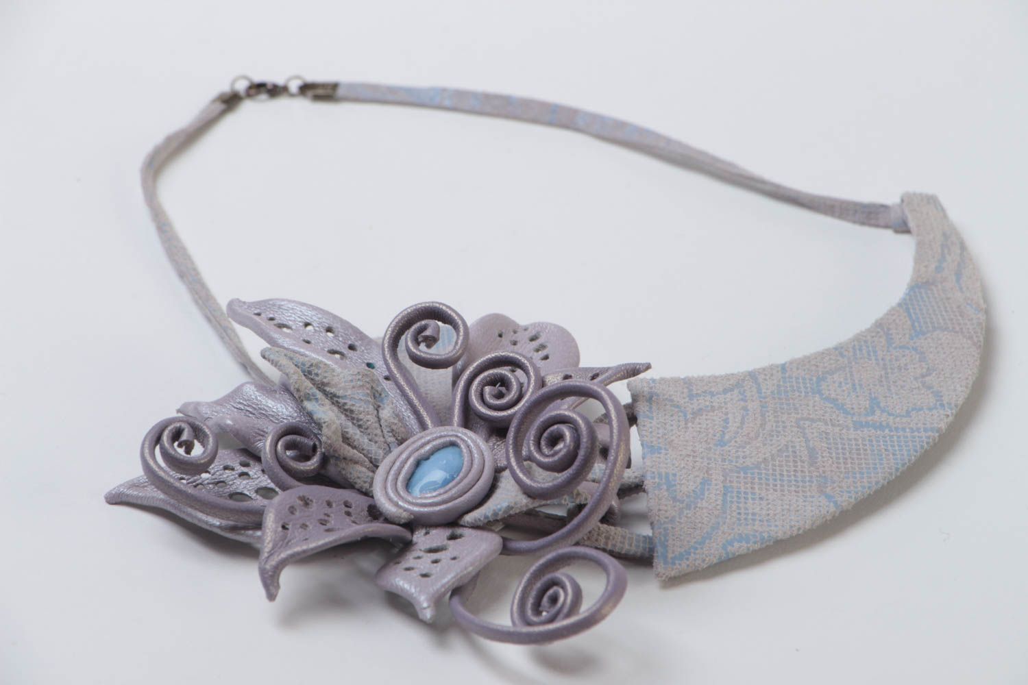 Handmade gray genuine leather flower necklace designer jewelry photo 3