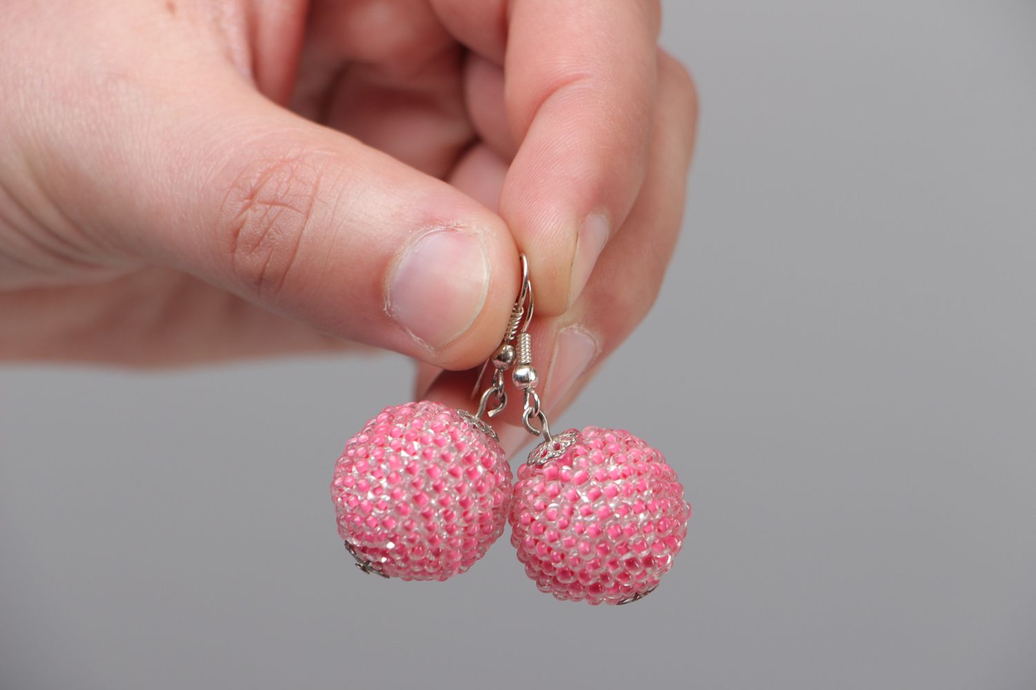 Pink beaded ball earrings photo 3
