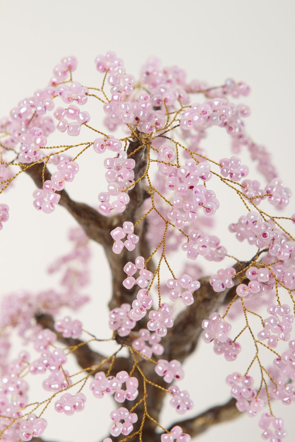 Дерево ручной работы дерево из бисера настольный декор цветущее деревцо фото 2