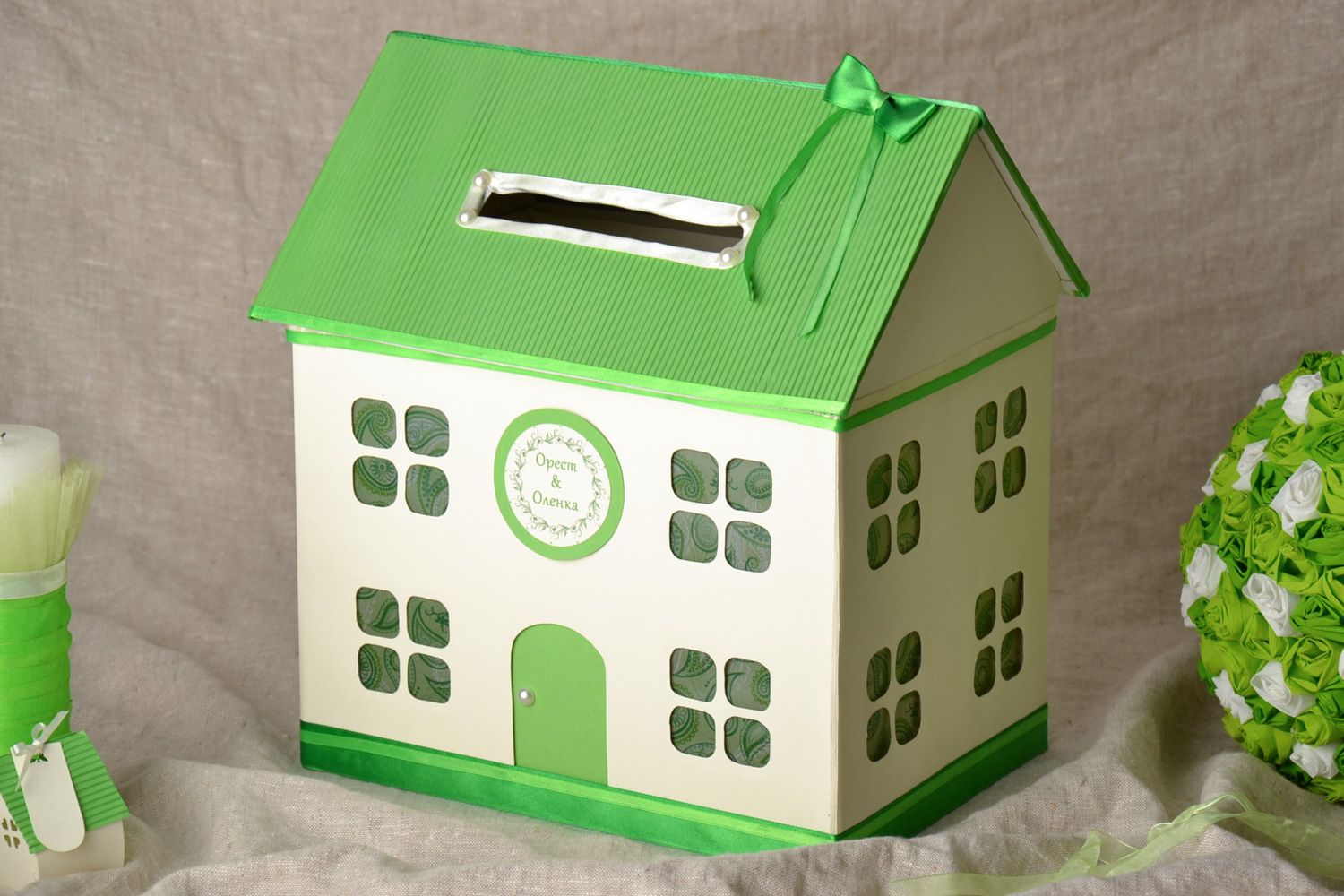 Handmade paper wedding money box house in white and green color palettes  photo 1