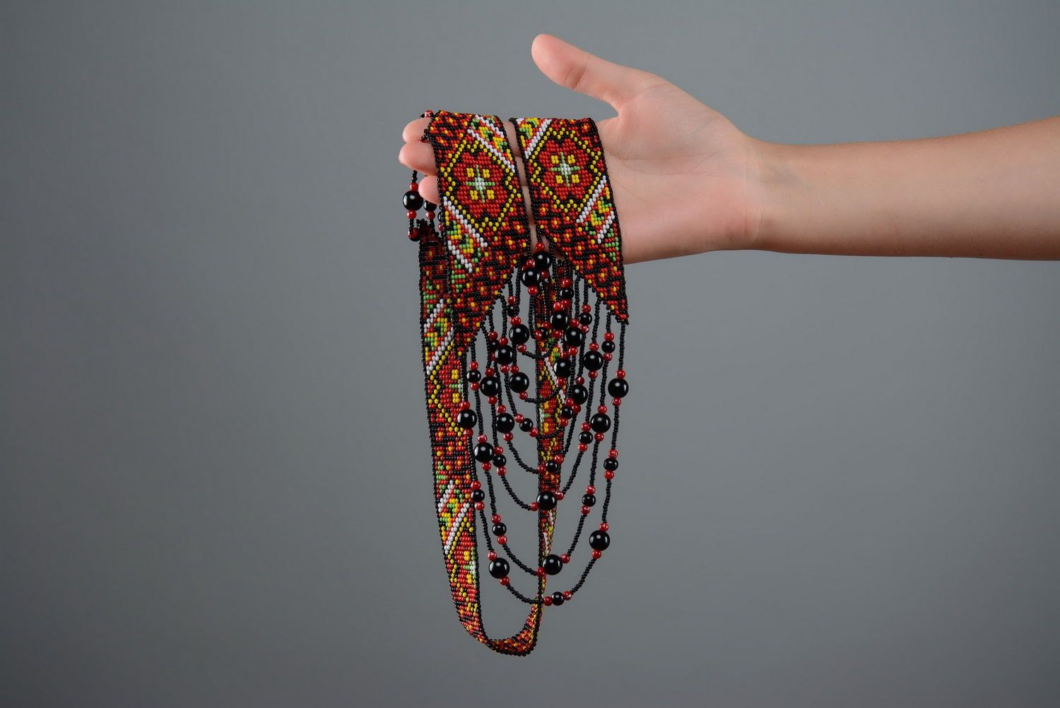 Gerdan made of beads Ukrainian motives photo 5