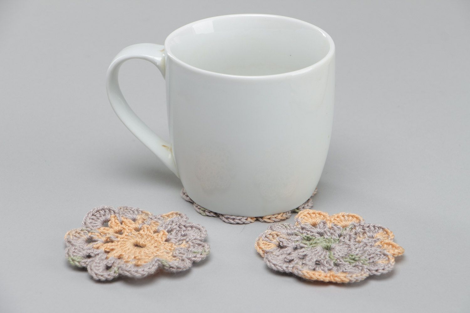 Set of handmade crochet flower coasters for cups 3 items photo 4