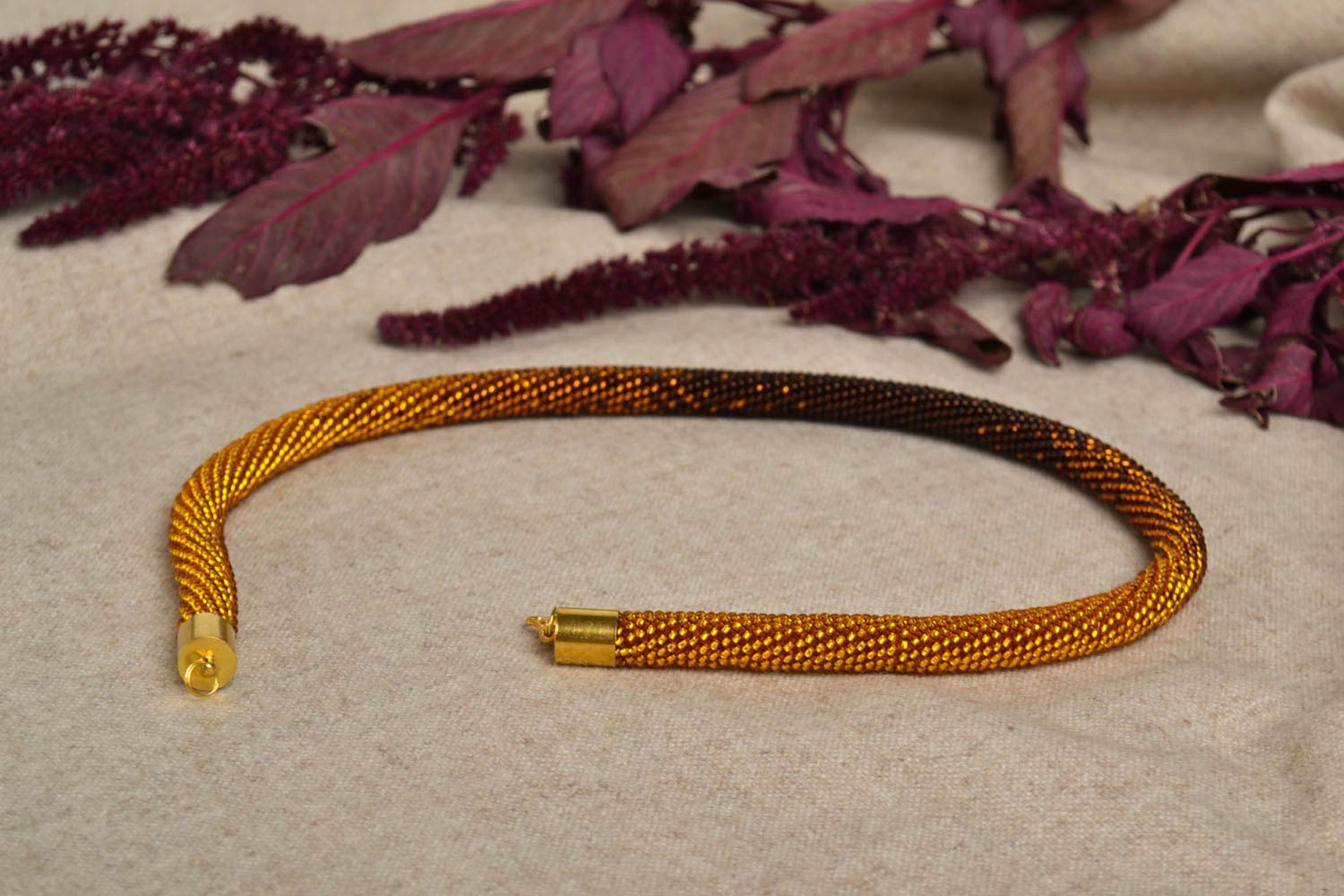 Handmade Rocailles Kette Frauen Accessoire Halskette für Frauen Golden Schwarz foto 1