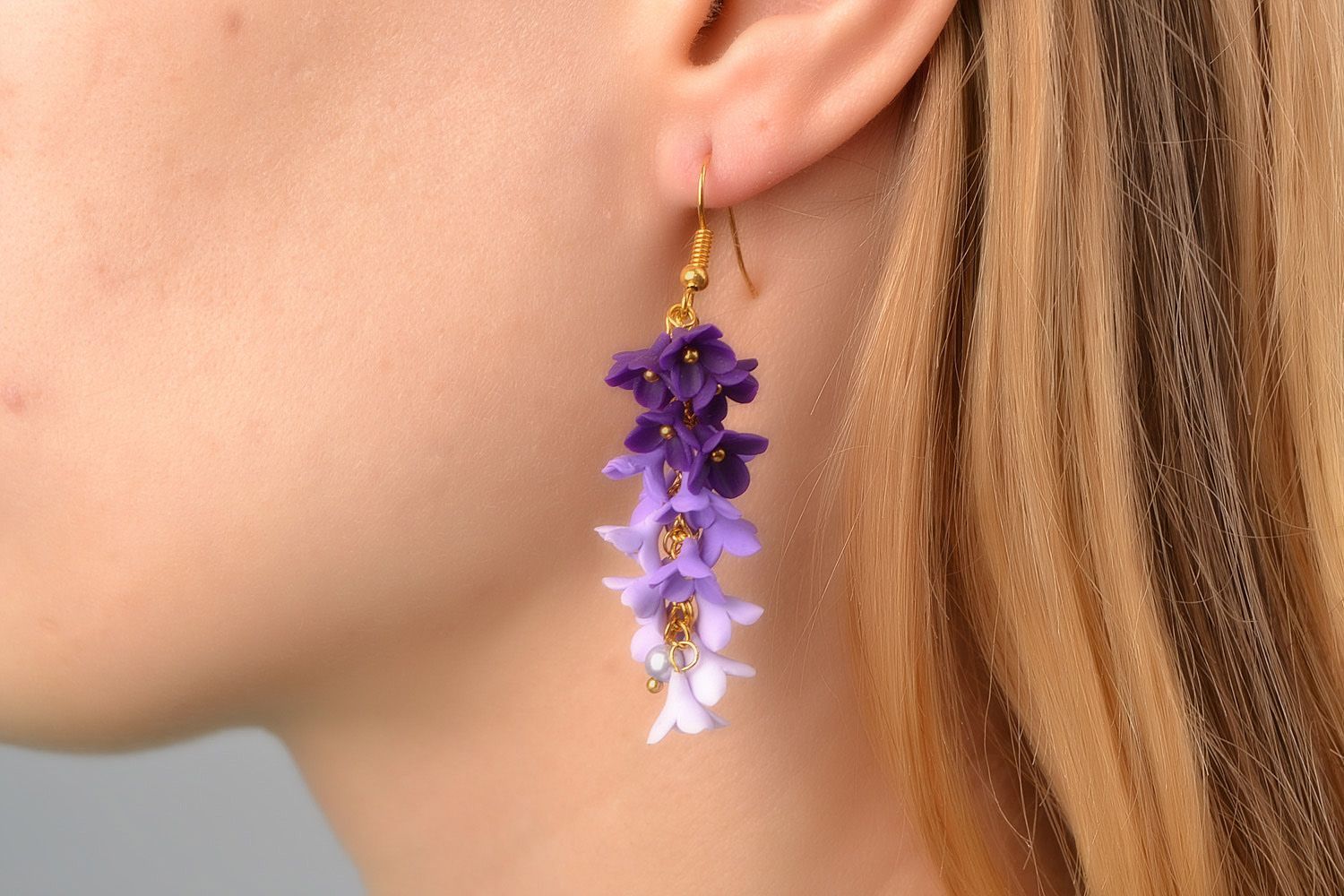 Homemade designer dangling earrings with polymer clay flowers in lilac shades photo 2