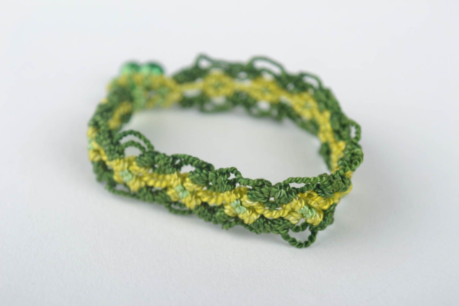 Pulsera de hilos hecha a mano verde accesorio para mujer regalo original foto 3