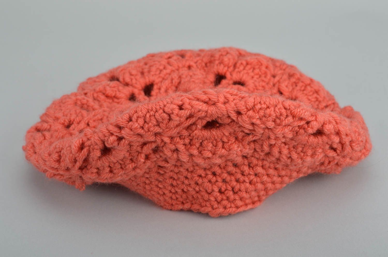 Handmade peach color crocheted beret for children made of wool and cotton photo 5