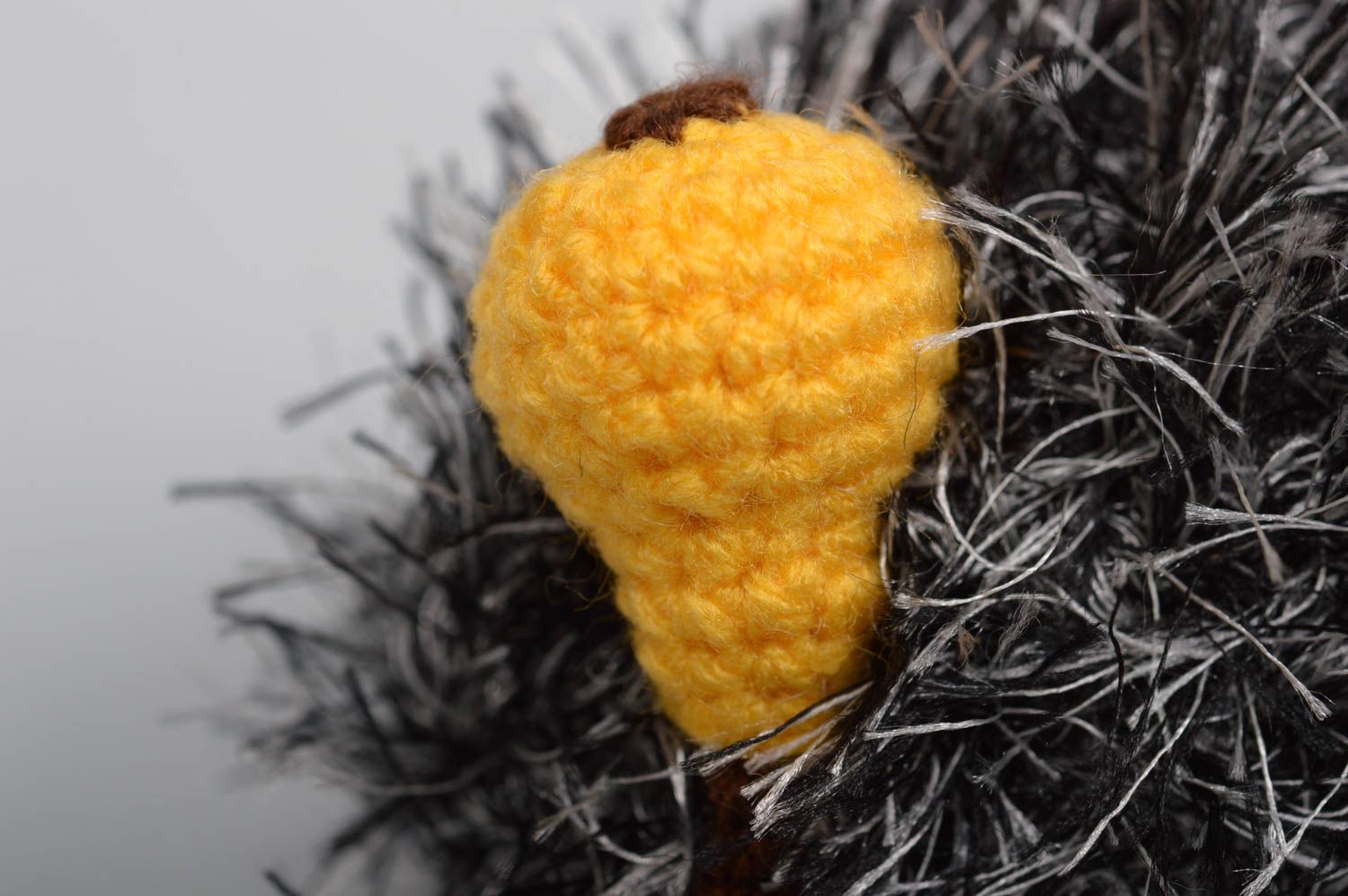 Jouet hérisson Peluche faite main tricotée au crochet décor et Cadeau enfant photo 3