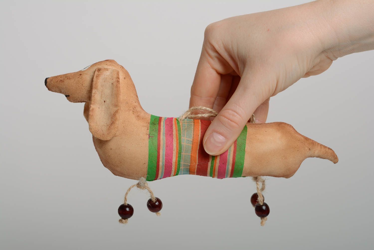 Suspension décorative faite main en coton chien joyeux teckel cadeau original photo 5