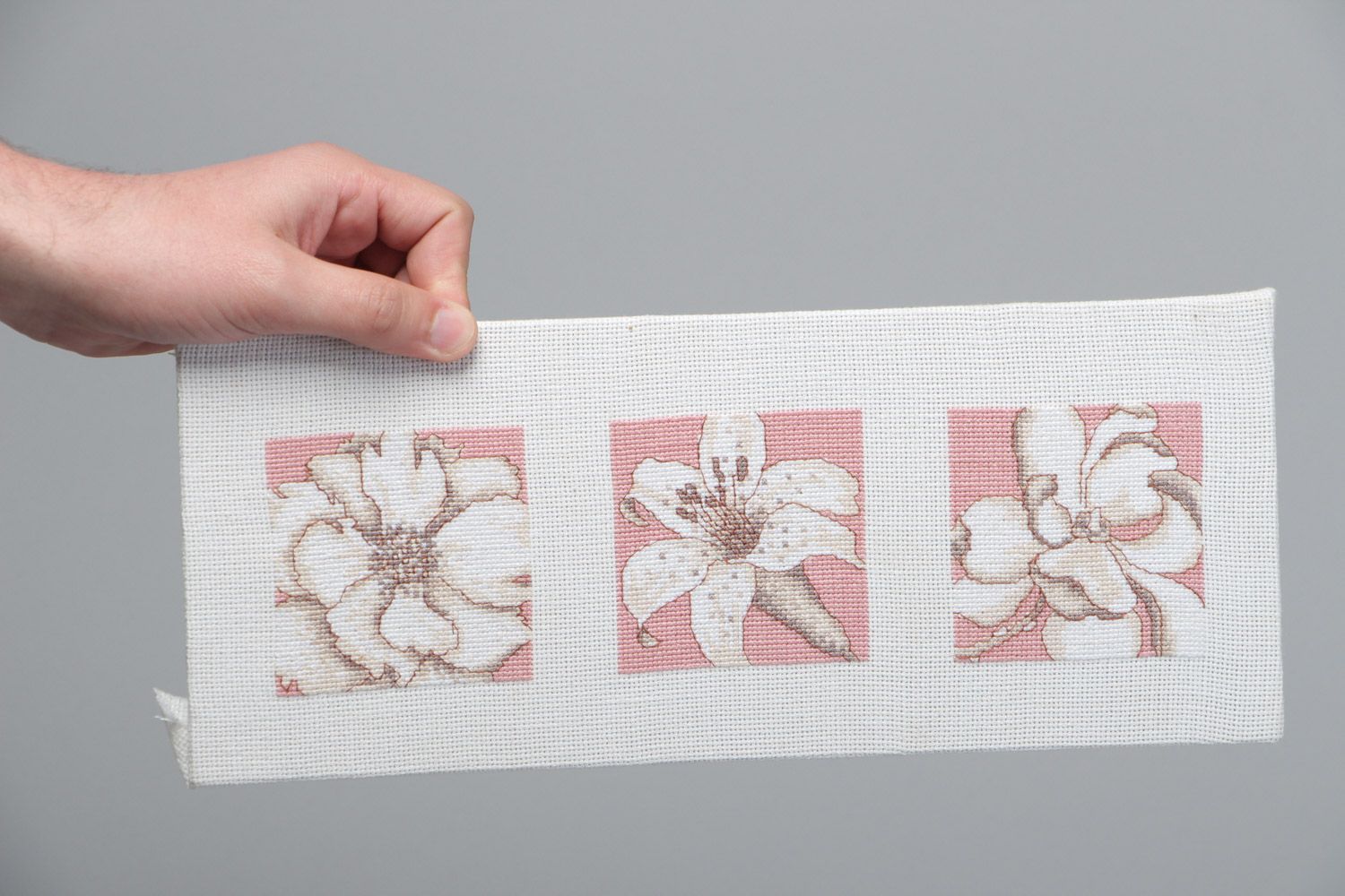 Handmade cross stitch embroidered wall panel with white flowers on pink background for gift photo 5