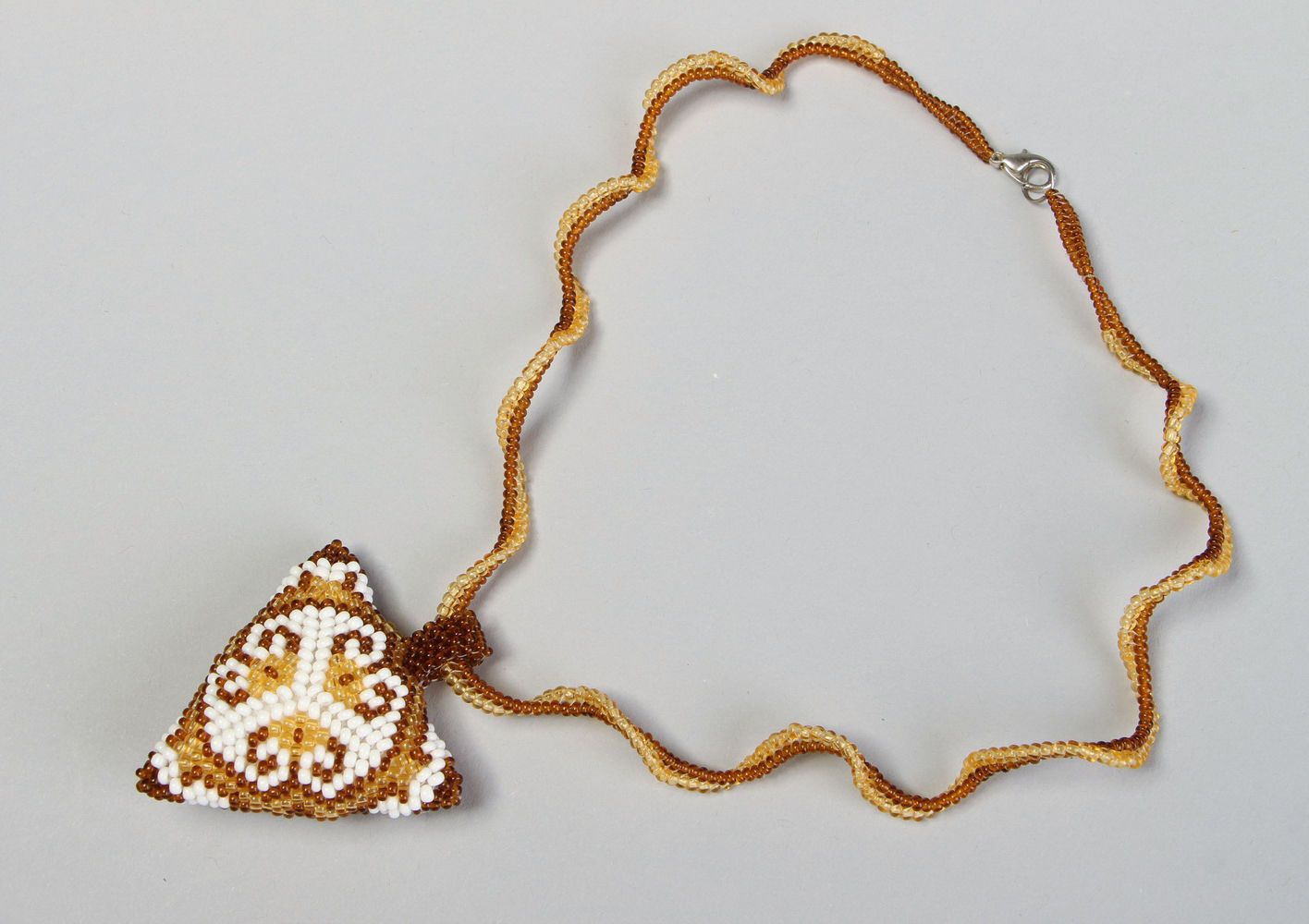 Beaded necklace Talisman photo 2