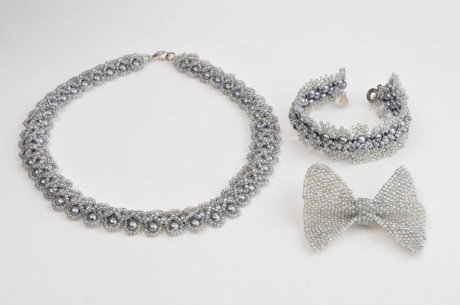 Trendy necklace handmade jewelry set designer brooch beaded bracelet for girls photo 4