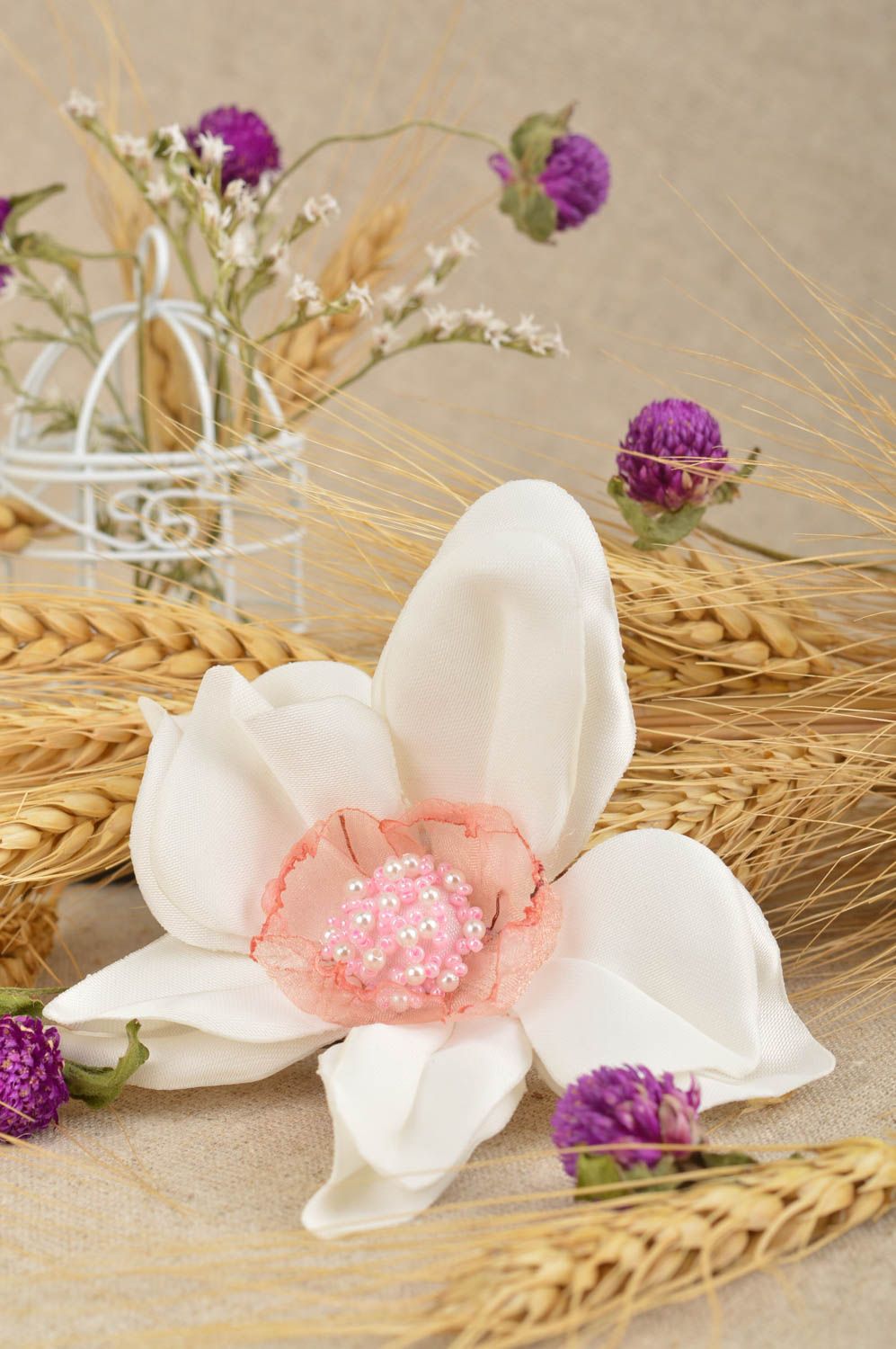 Broche Barrette orchidée blanche faite main grande en soie Cadeau pour femme photo 1