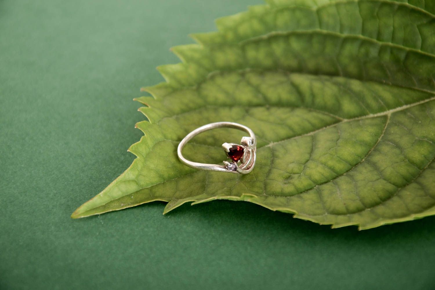 Серебряное кольцо ручной работы женское кольцо с камнями серебряное украшение фото 2