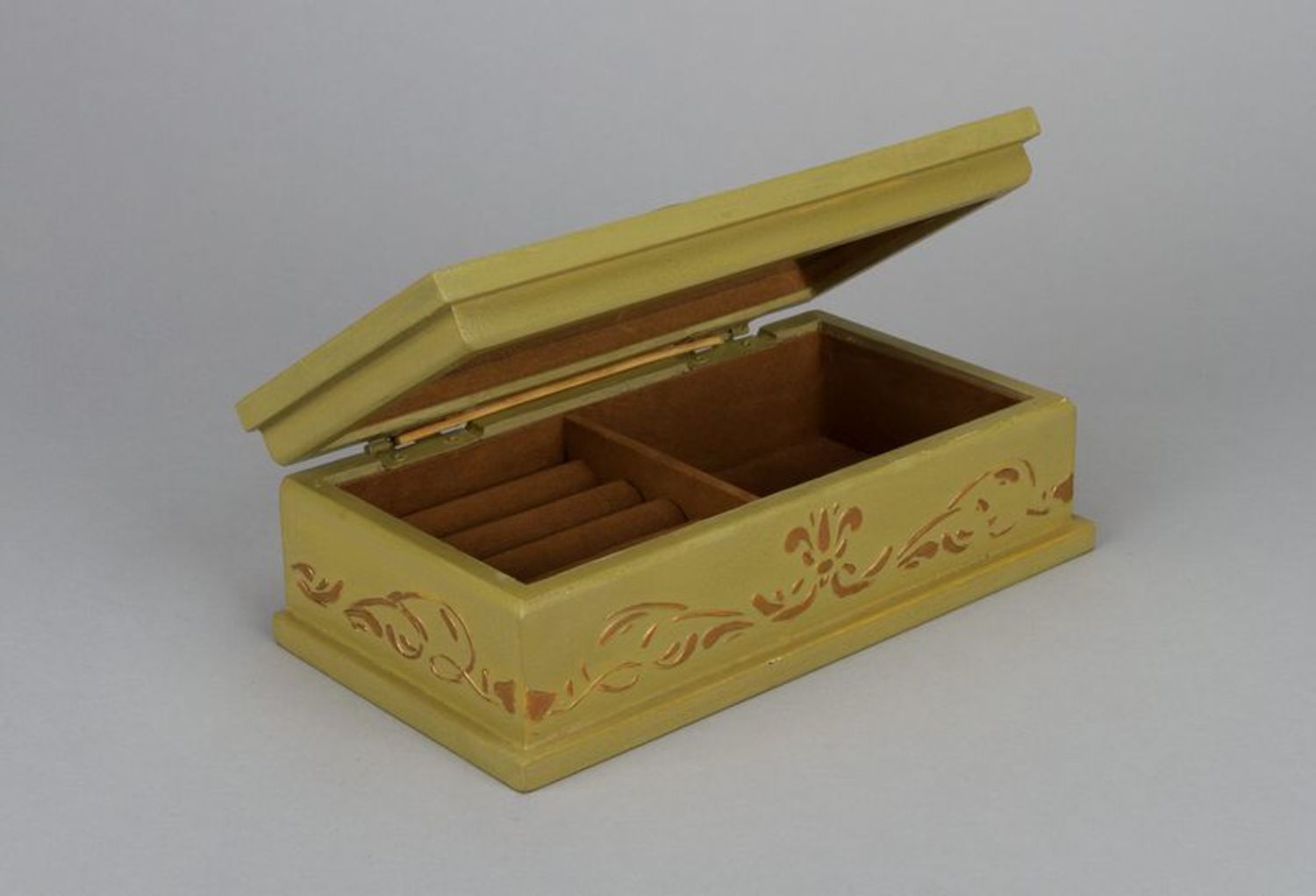 Wooden box for jewelry with glass photo 4