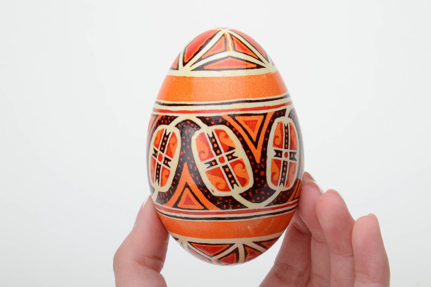 Handmade decorative Easter goose egg painted with hot wax and aniline dyes photo 5