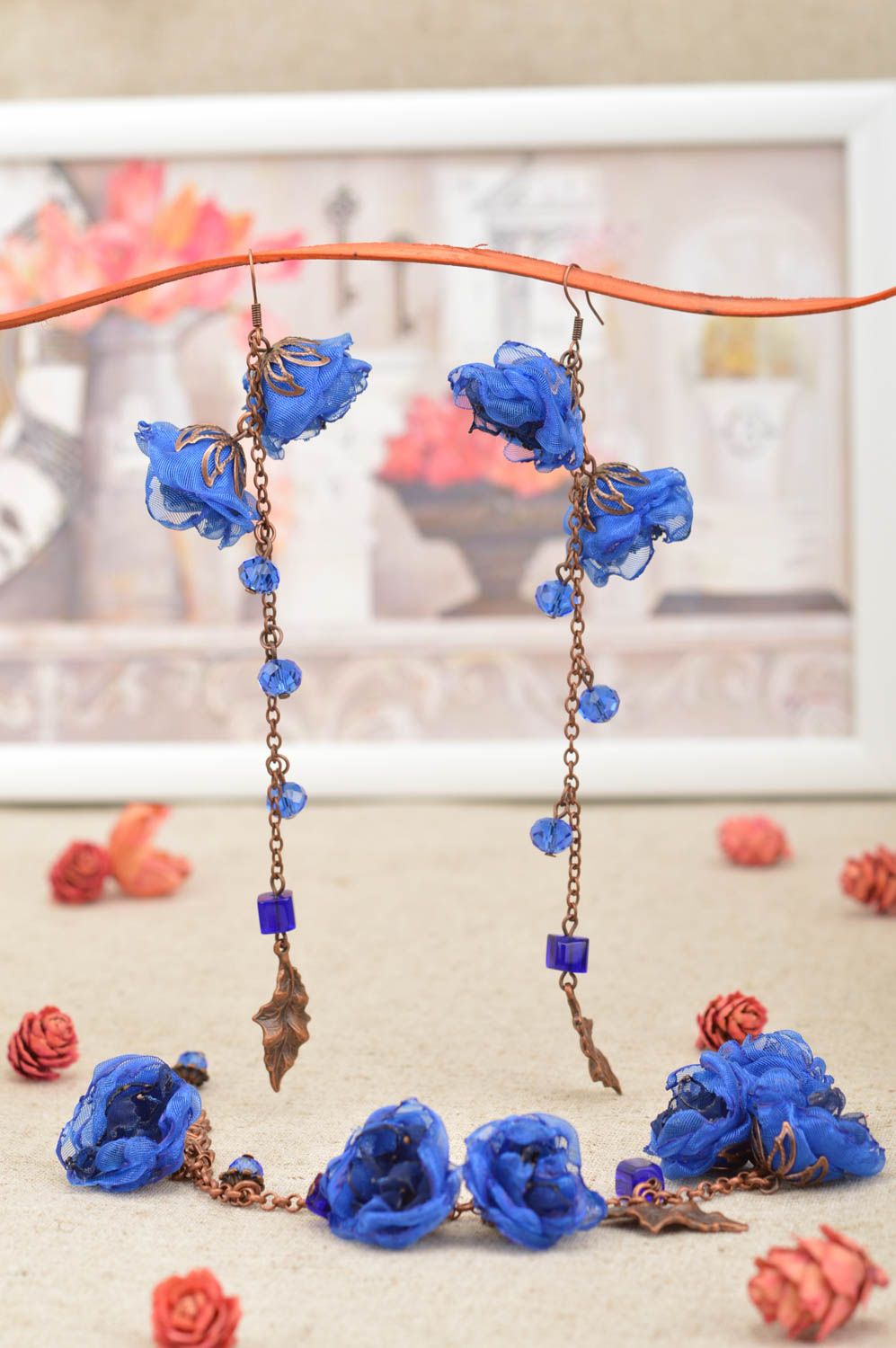 Ohrringe aus Stoff handgemachter Schmuck Damen Armband in Blau elegant zart foto 1
