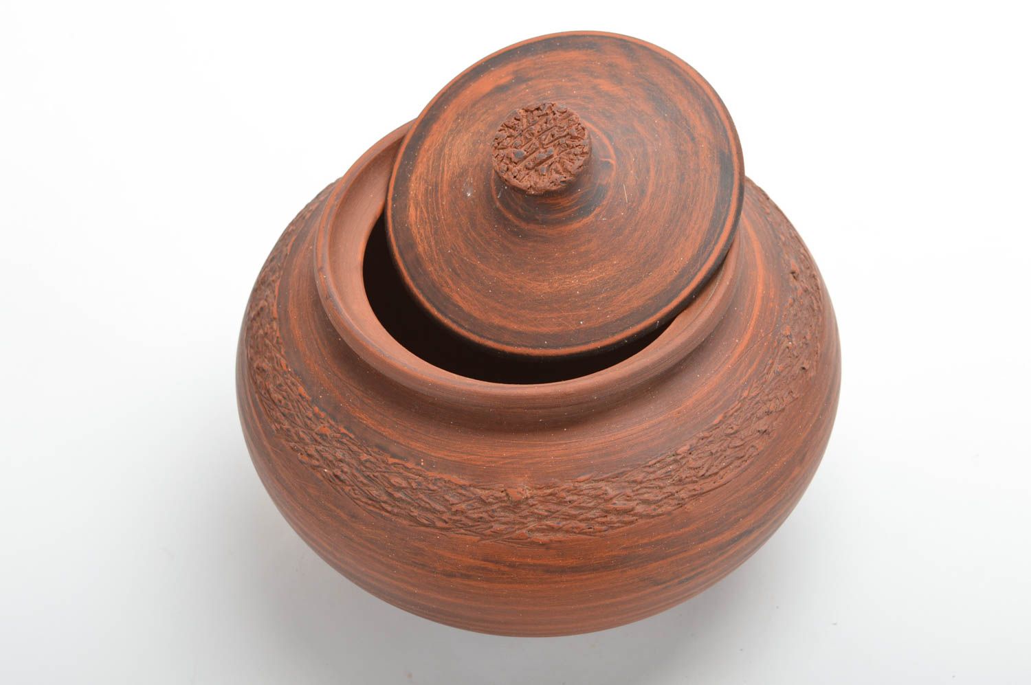 Beautiful homemade designer molded clay pot for roasting with lid 1.5 l photo 5