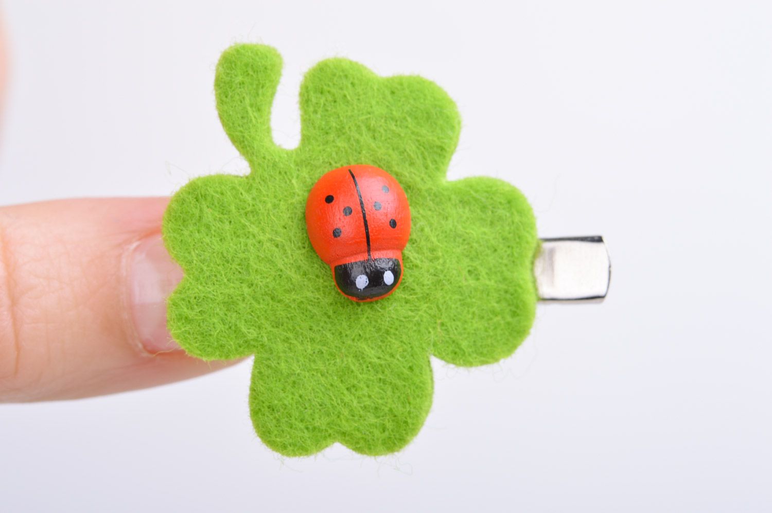 Set of handmade felt hair clips in the shape of leaves with ladybugs photo 3