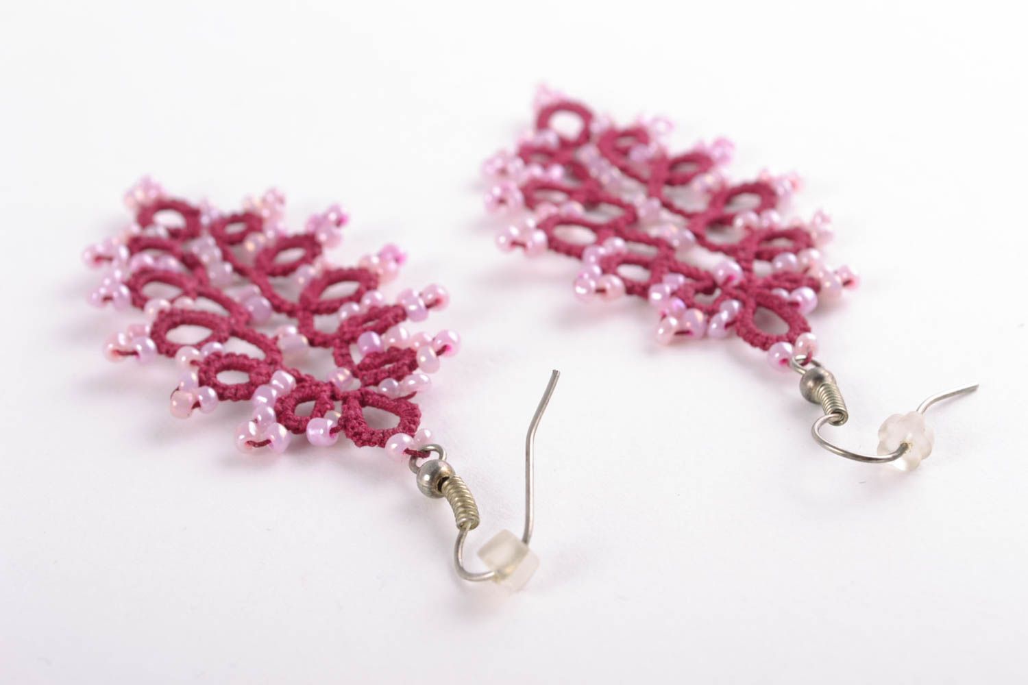 Boucles d'oreilles en frivolité avec perles de rocaille faites main roses femme photo 4