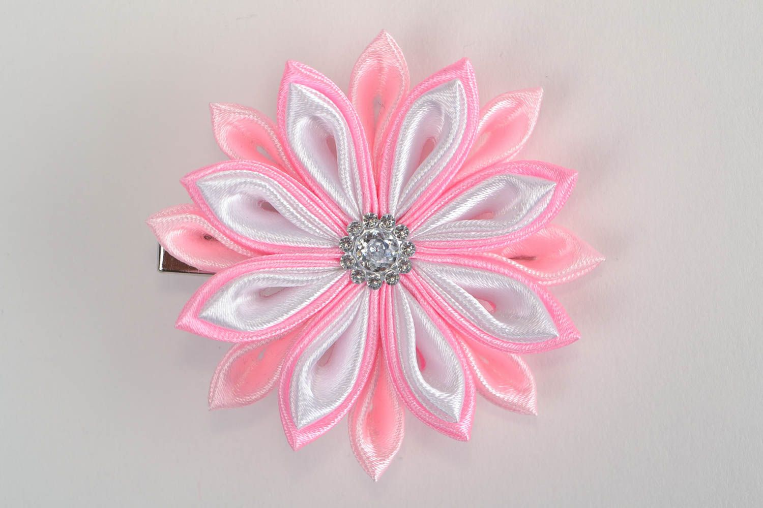 Pink and white handmade designer children's satin ribbon flower hair clip photo 3