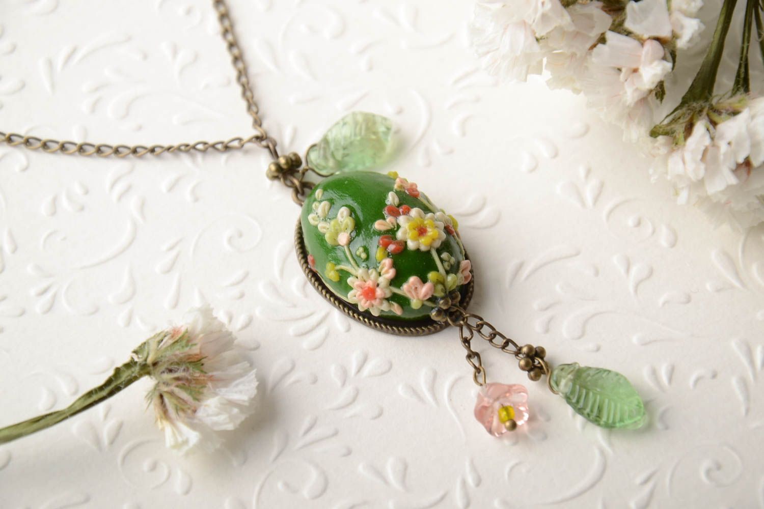 Handmade grüner Blumen Modeschmuck Anhänger Polymer Schmuck Accessoires für Frau foto 1