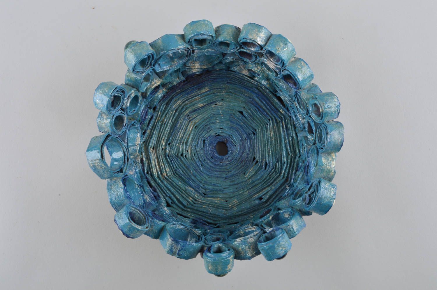 Декоративная ваза ручной работы ваза из бумаги голубая корзинка необычная ваза фото 4