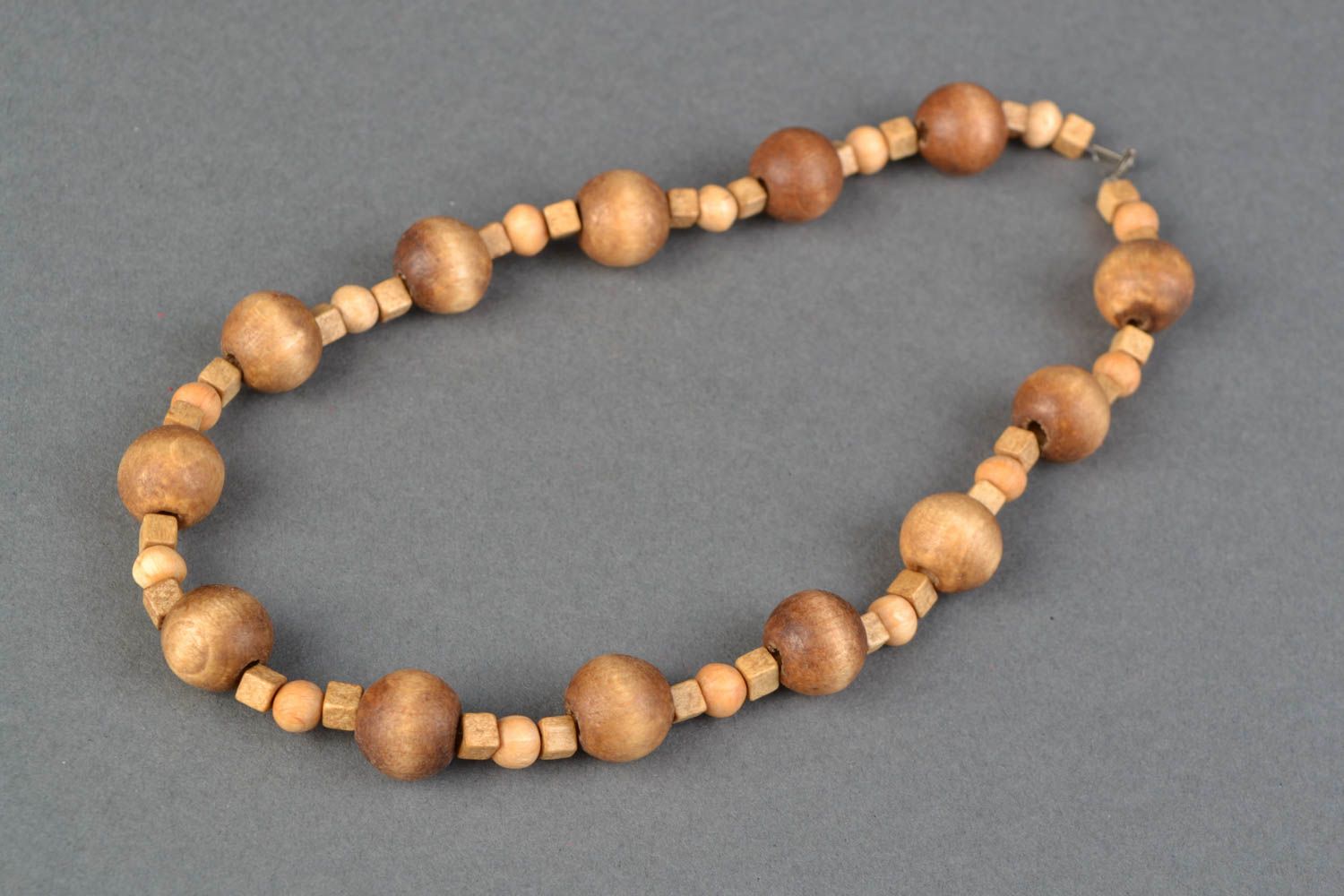Unusual designer wooden bead necklace photo 4